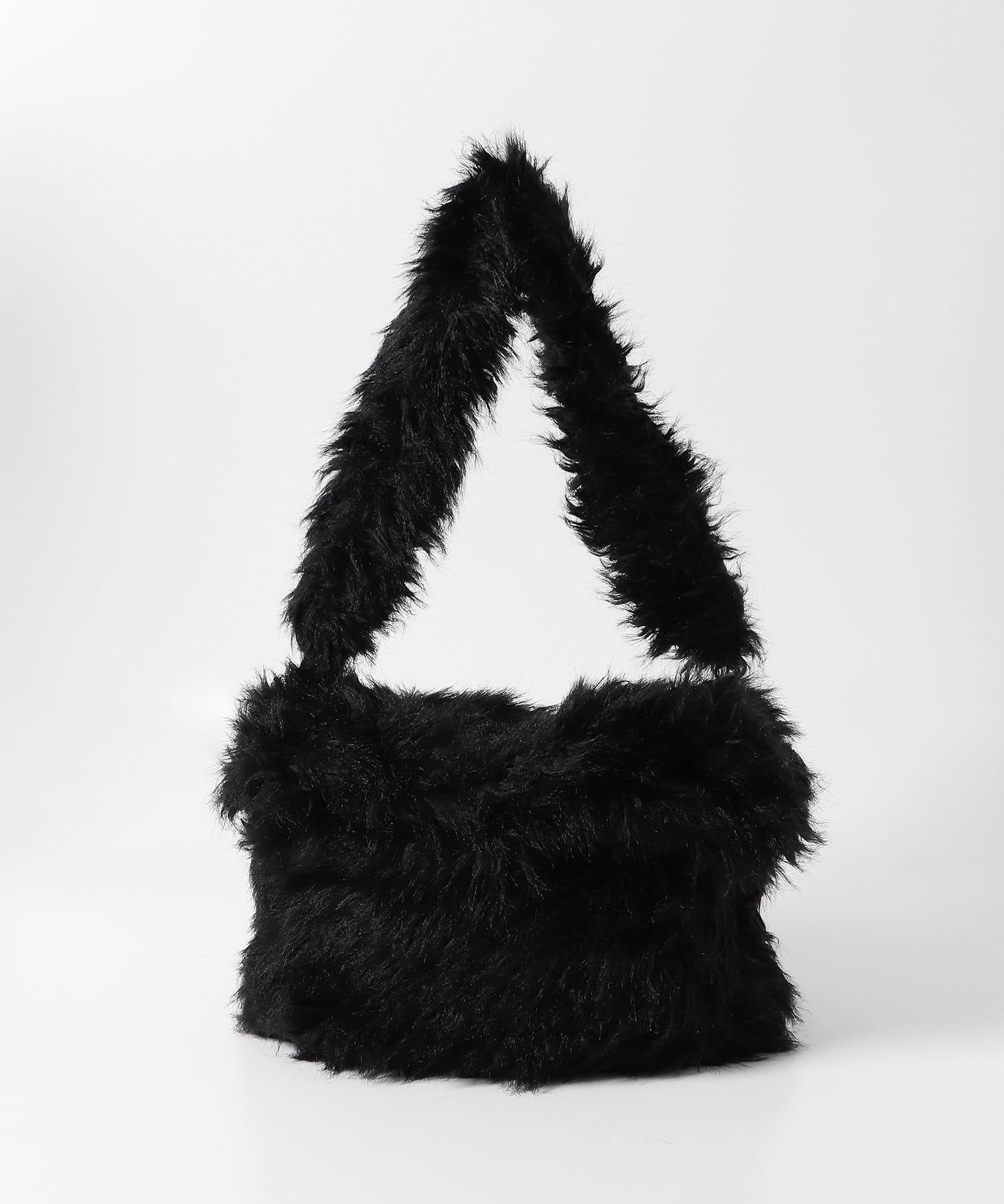 CONTROL FREAK　エコファーBIGショルダーバッグ BLACK one