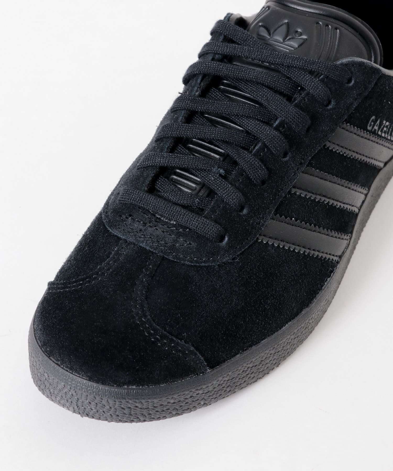 adidas　GAZELLE BLACK 23.5