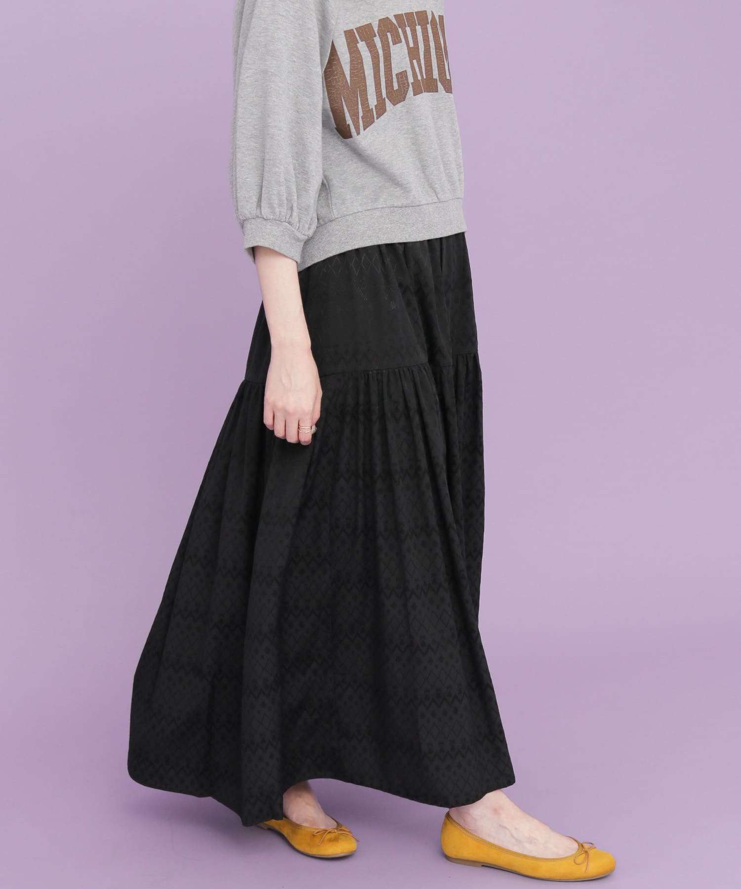 ジャガードマキシスカート∴ BLACK one