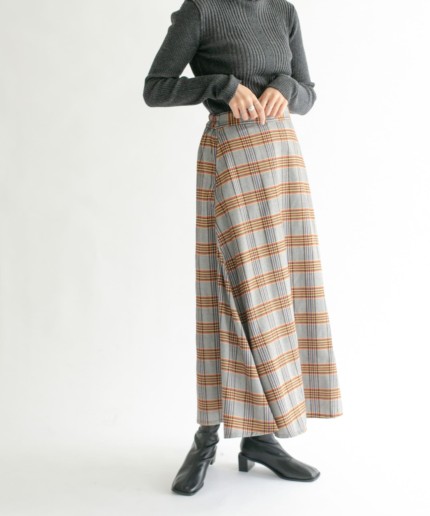 チェック柄フレアロングスカート GRY×YEL one