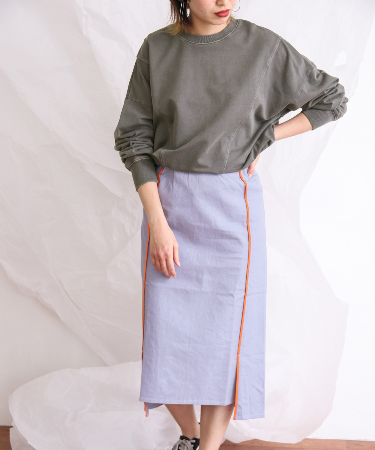 カラーパイピングスカート L.BLU×ORG one