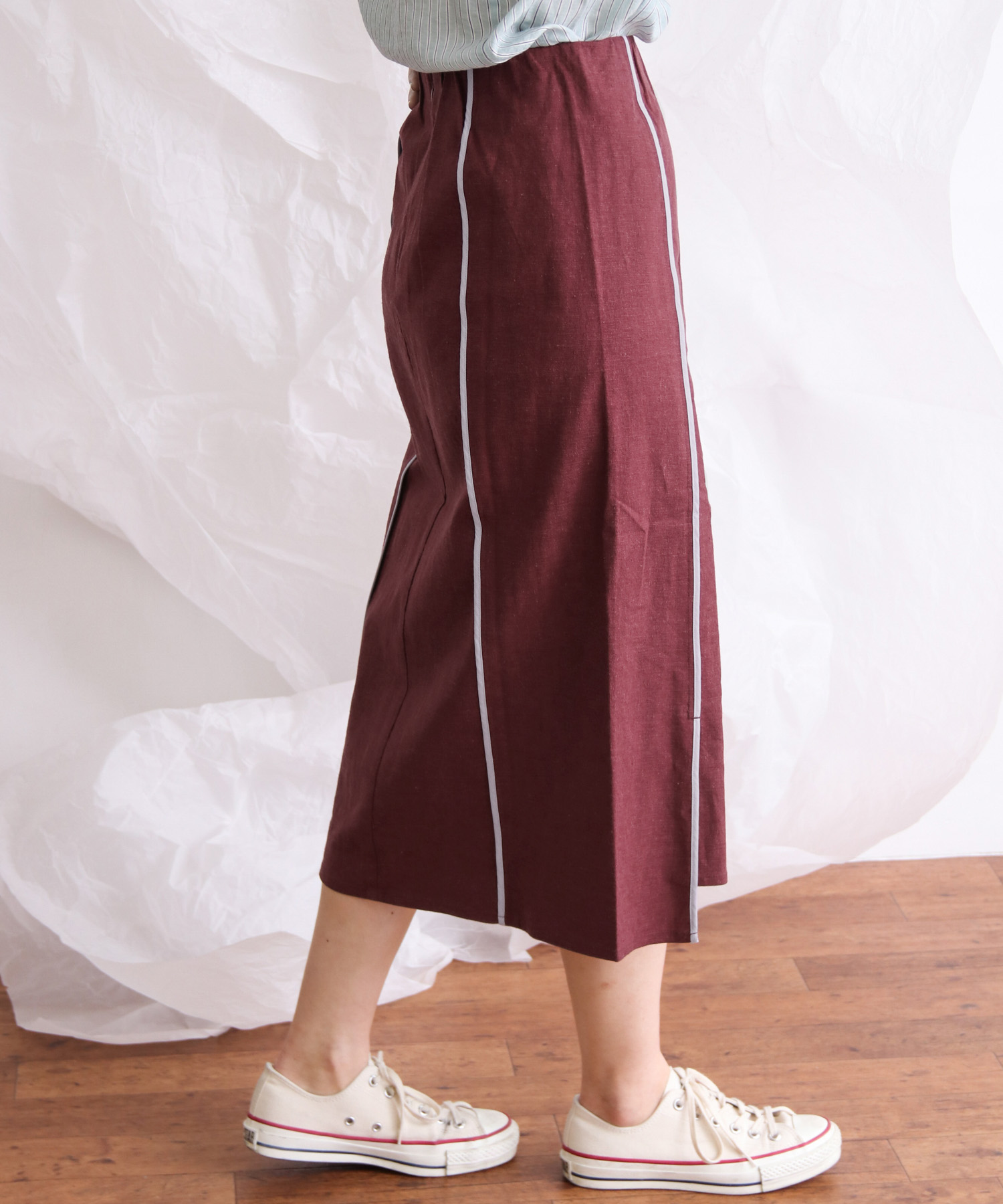 カラーパイピングスカート WINE×LVD one