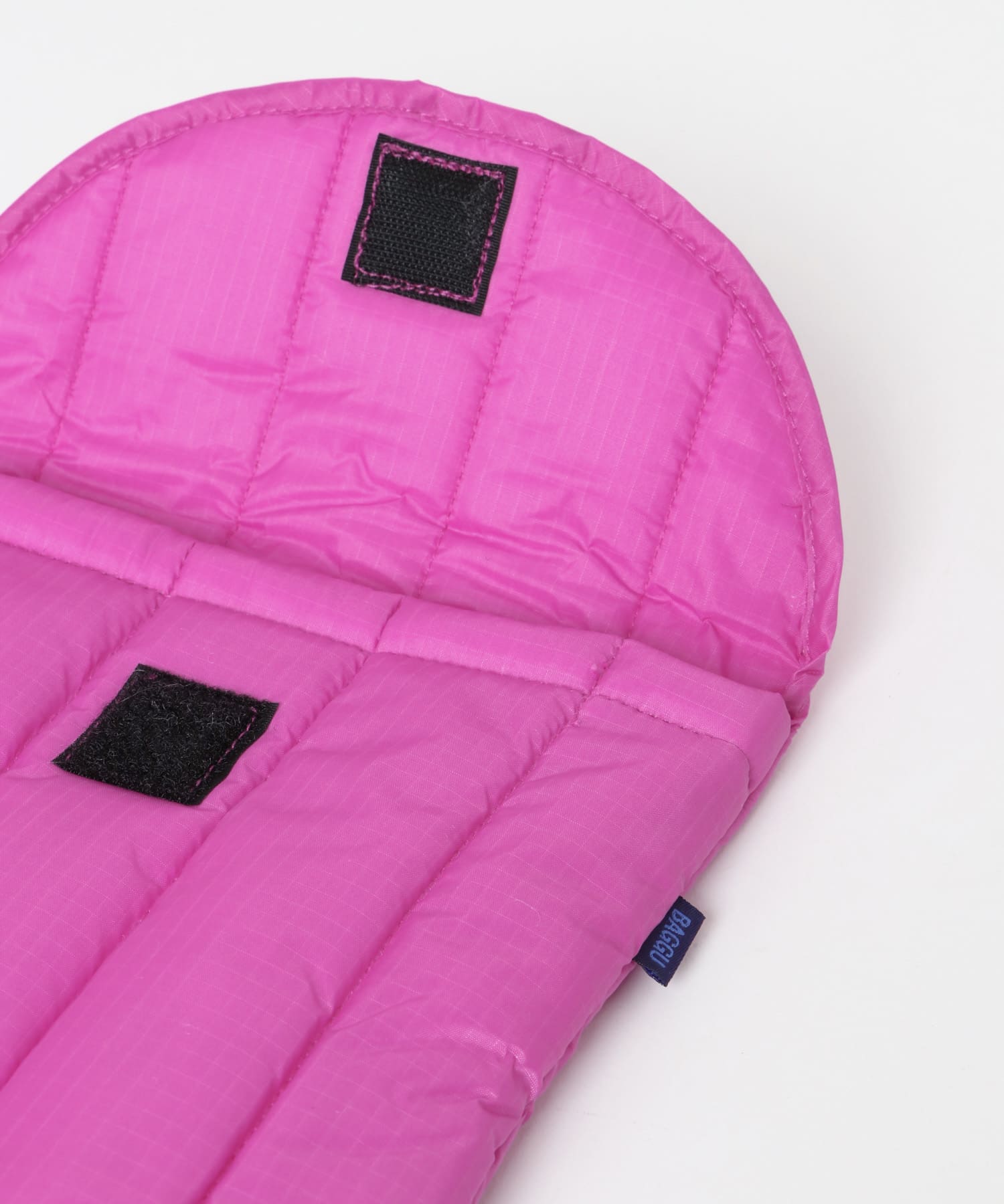 BAGGU　PUFFY LAPTOP SLEEVE ブライトピンク one