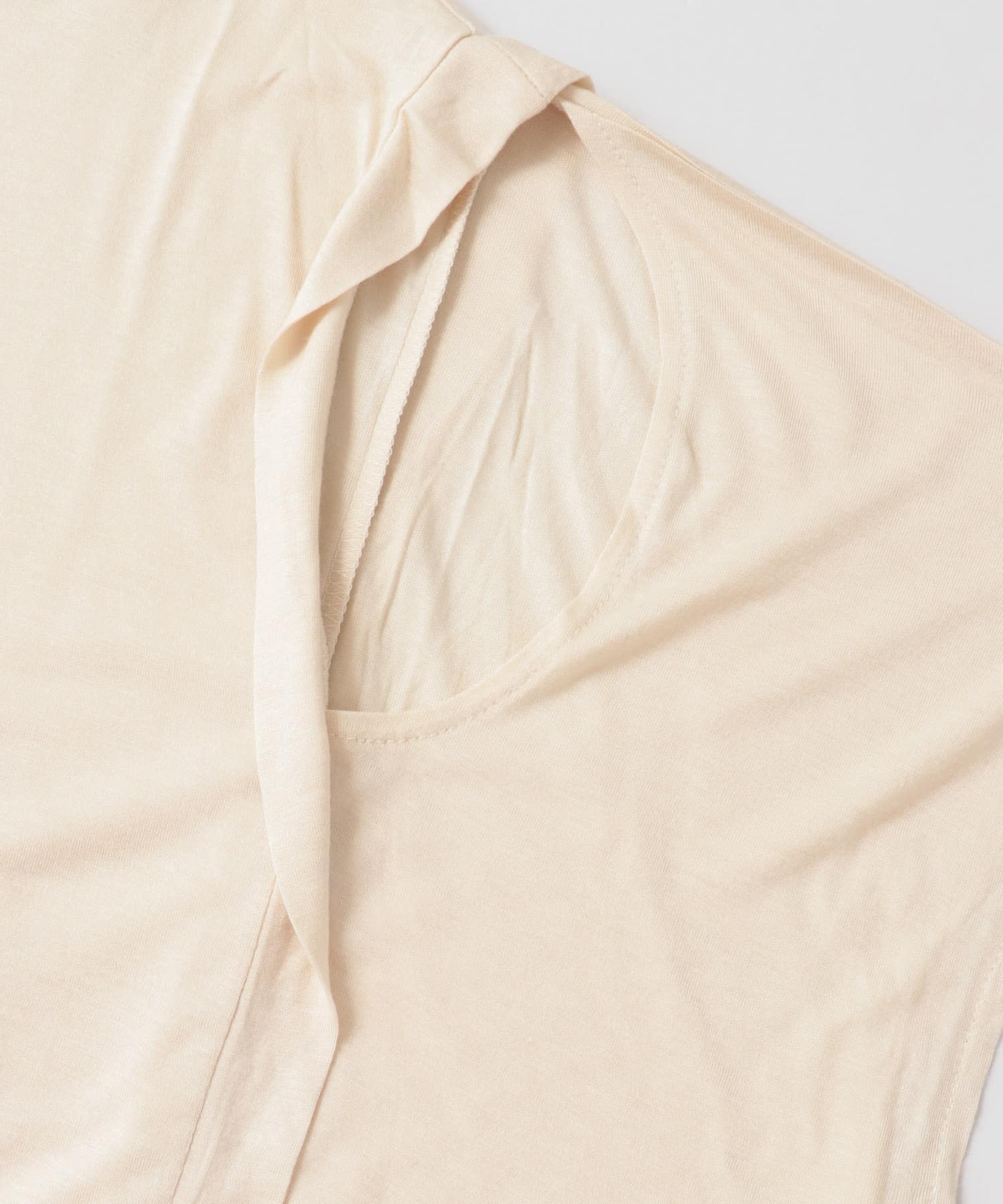 DRAPE CAPE T-SHIRTS バニラ FREE