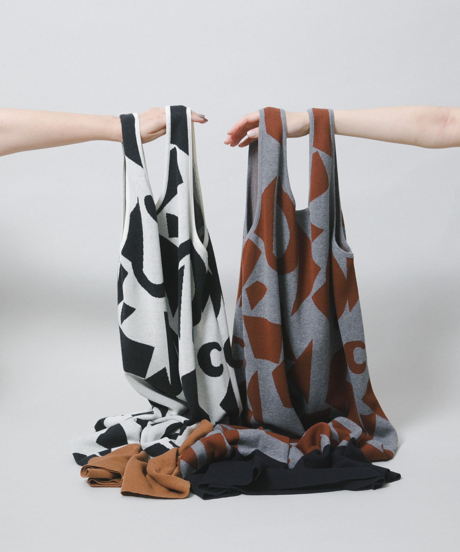 knit one piece クリーム Free