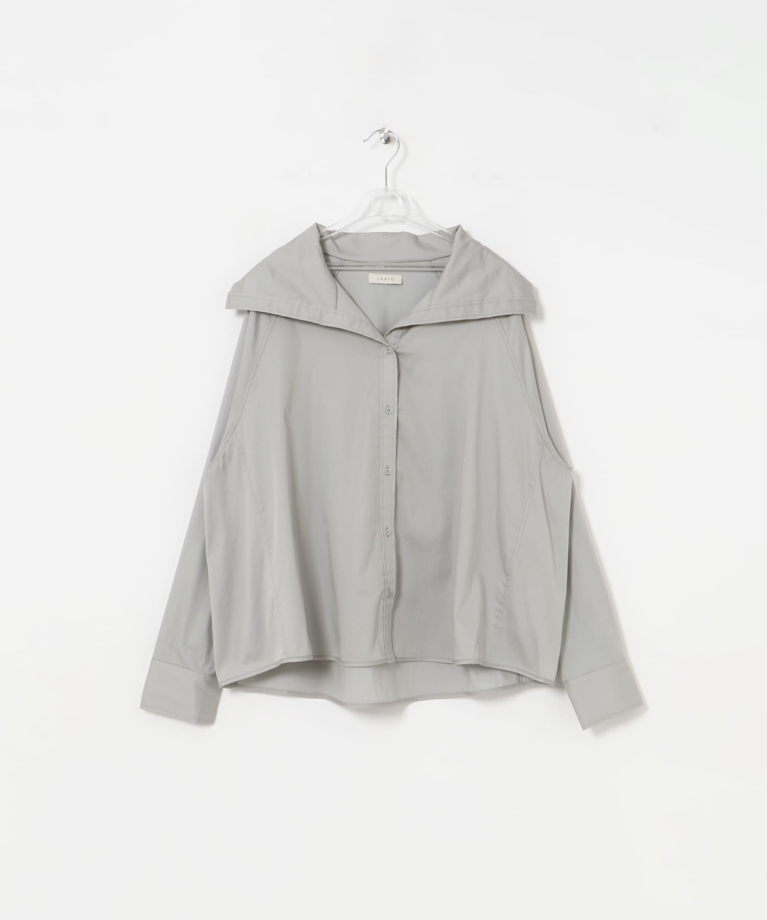 square collar blouse