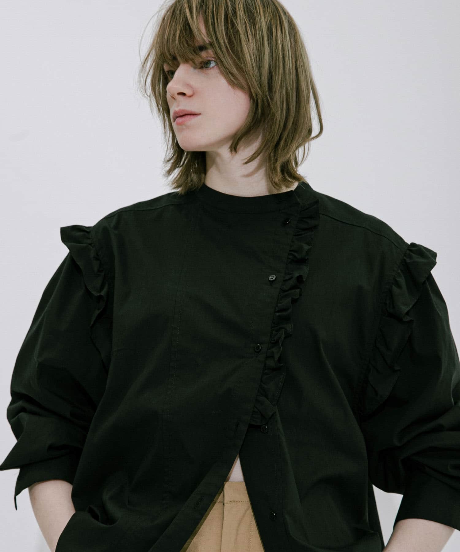 frill blouse