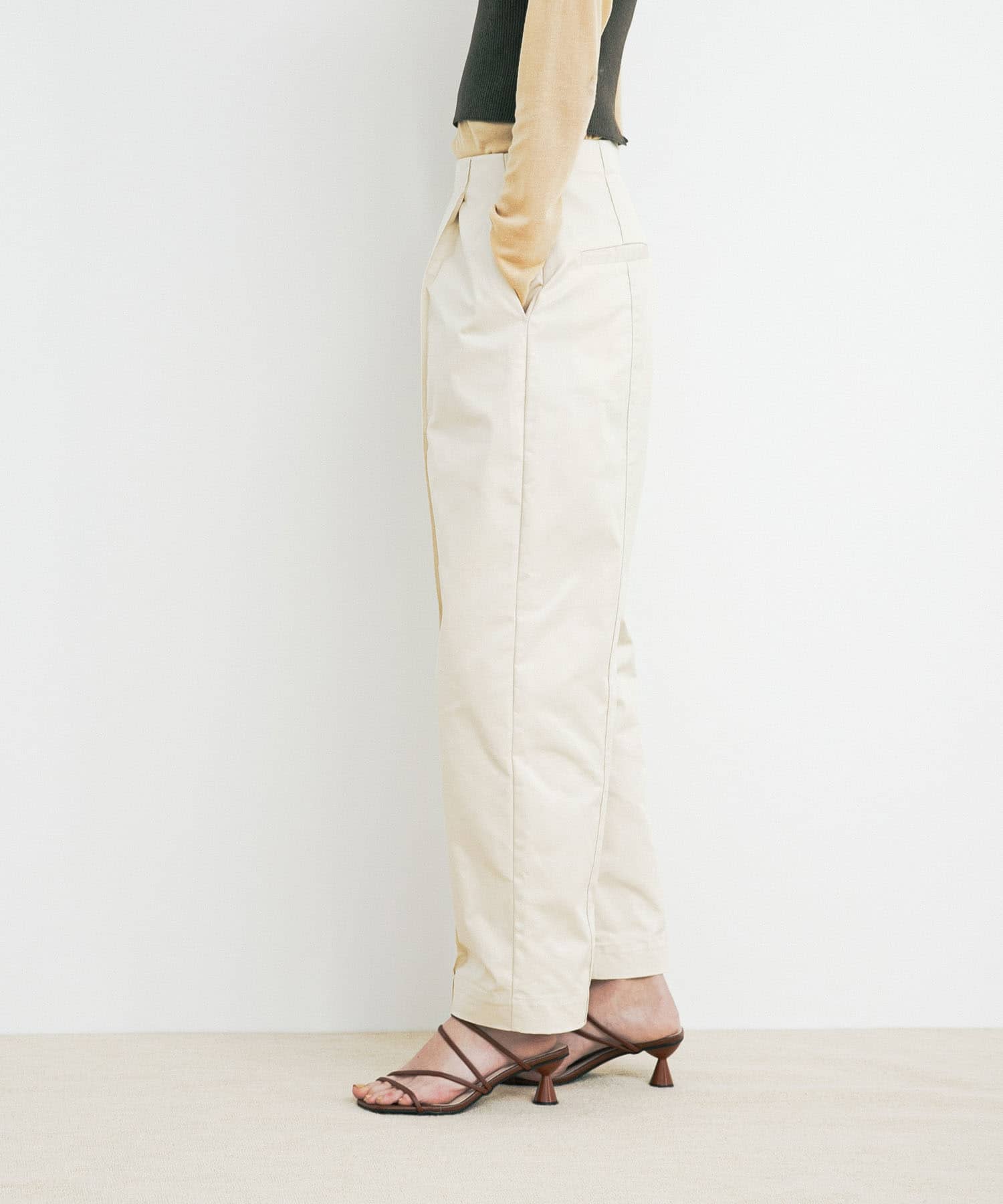 model身長：174cm 着用サイズ：FREE