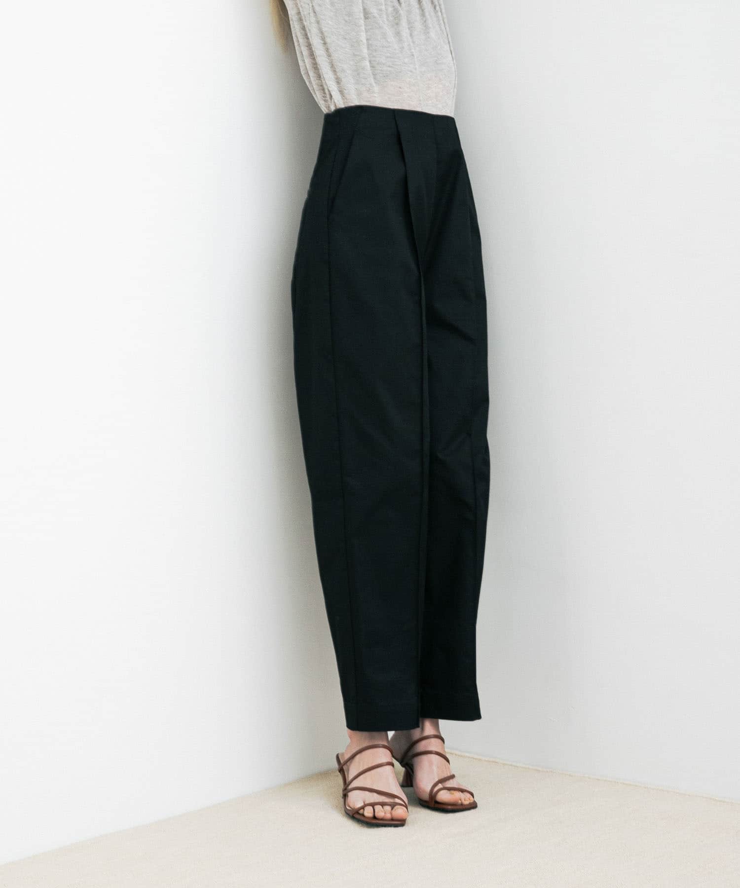 model身長：174cm 着用サイズ：FREE
