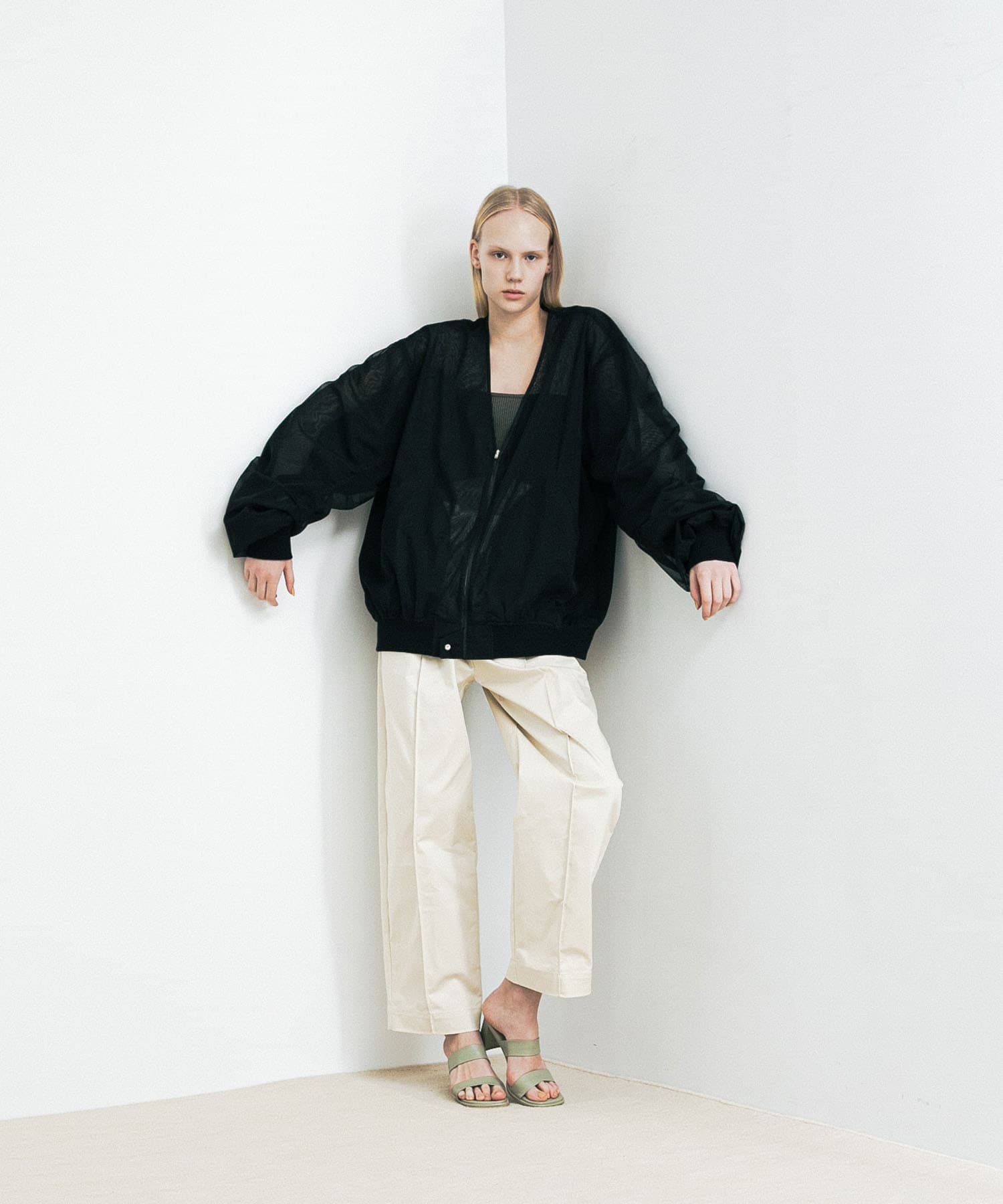 model身長：174cm 着用サイズ：FREE