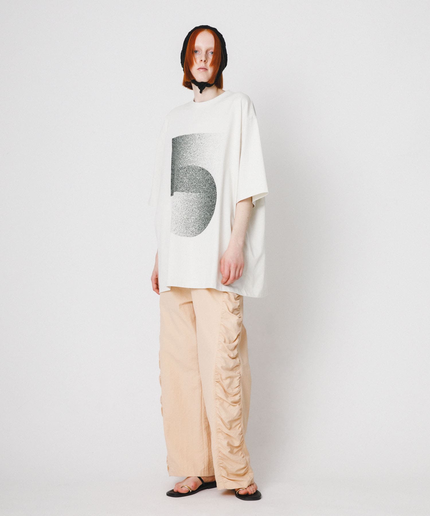 model身長 :175cm 着用サイズ：FREE