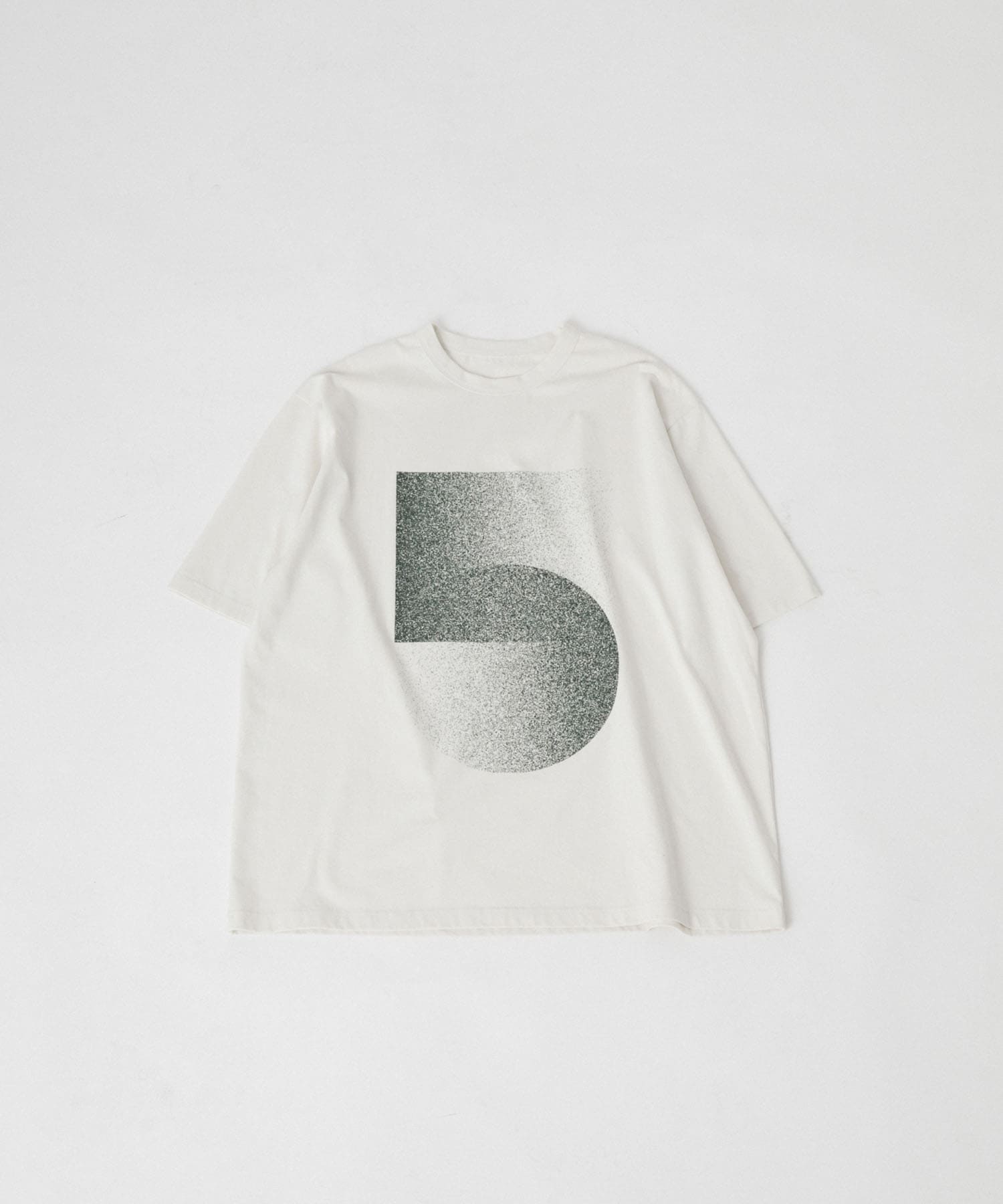 model身長 :175cm 着用サイズ：FREE