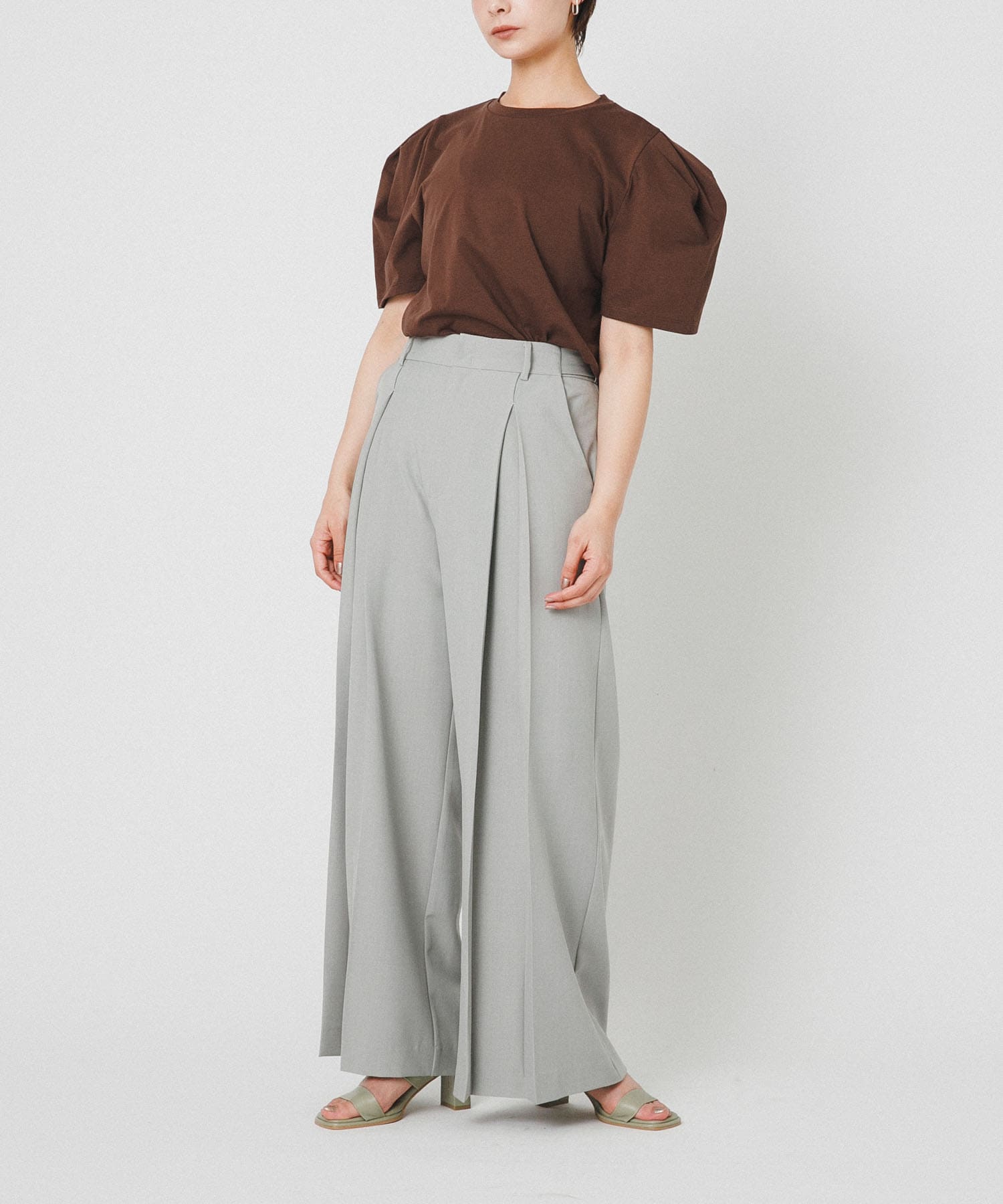 model身長 :166cm 着用サイズ：FREE