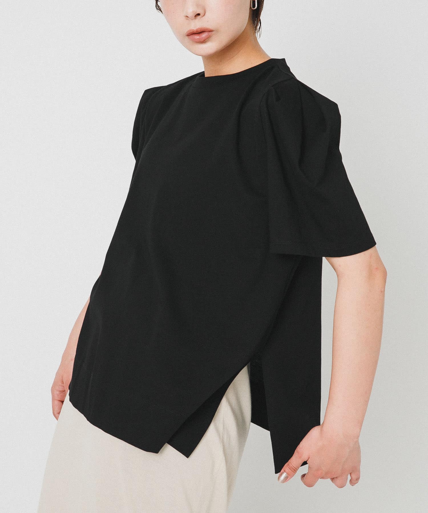 model身長 :166cm 着用サイズ：FREE