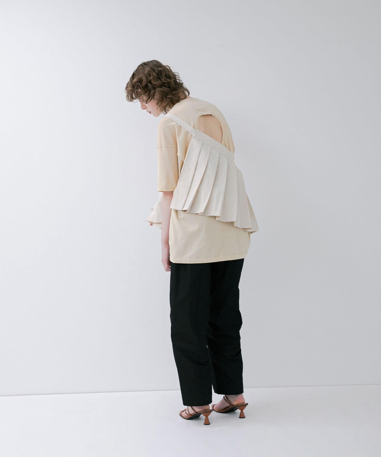 model身長 :175cm 着用サイズ：FREE