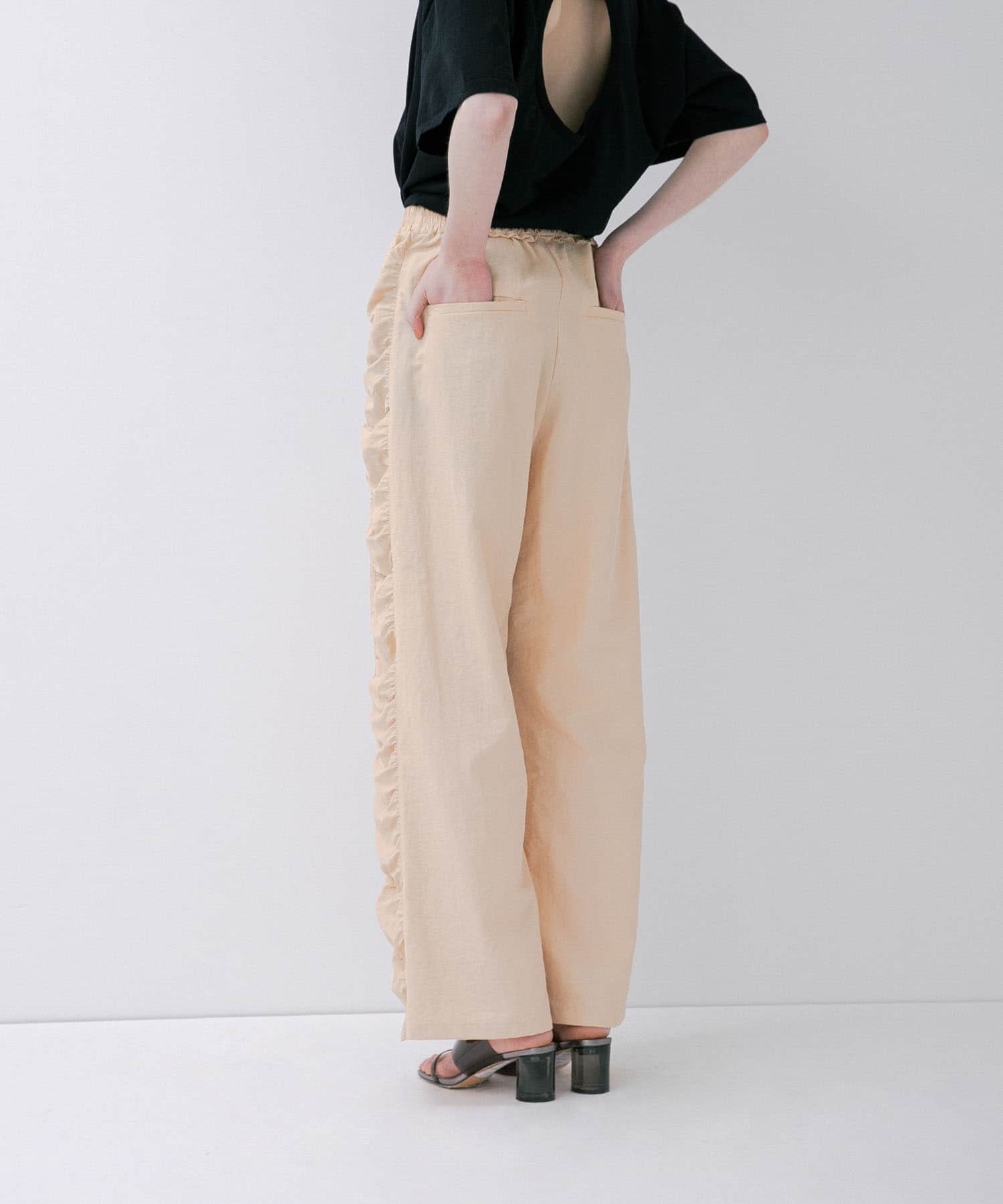 model身長 :175cm 着用サイズ：FREE