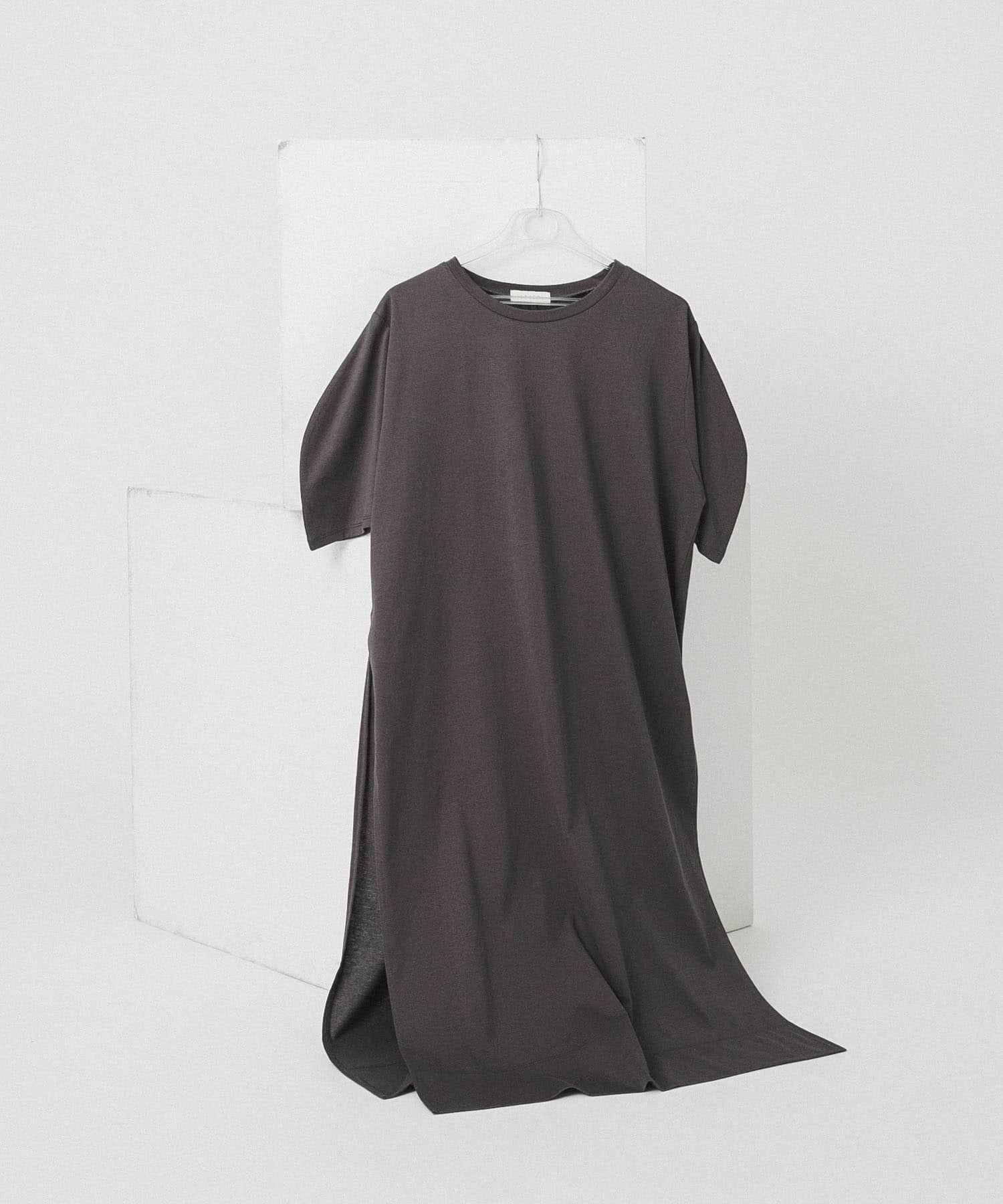 side slit one-piece シャドウ FREE