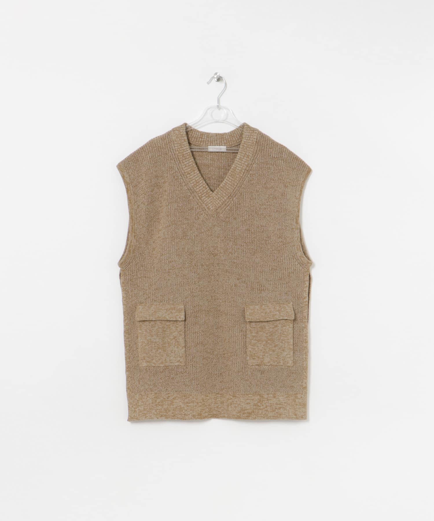 pocketed knit vest サバク FREE