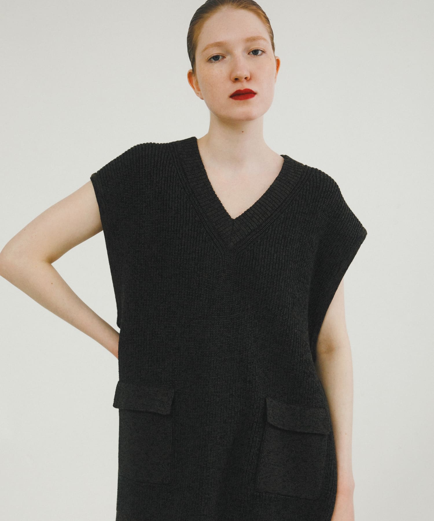 pocketed knit vest