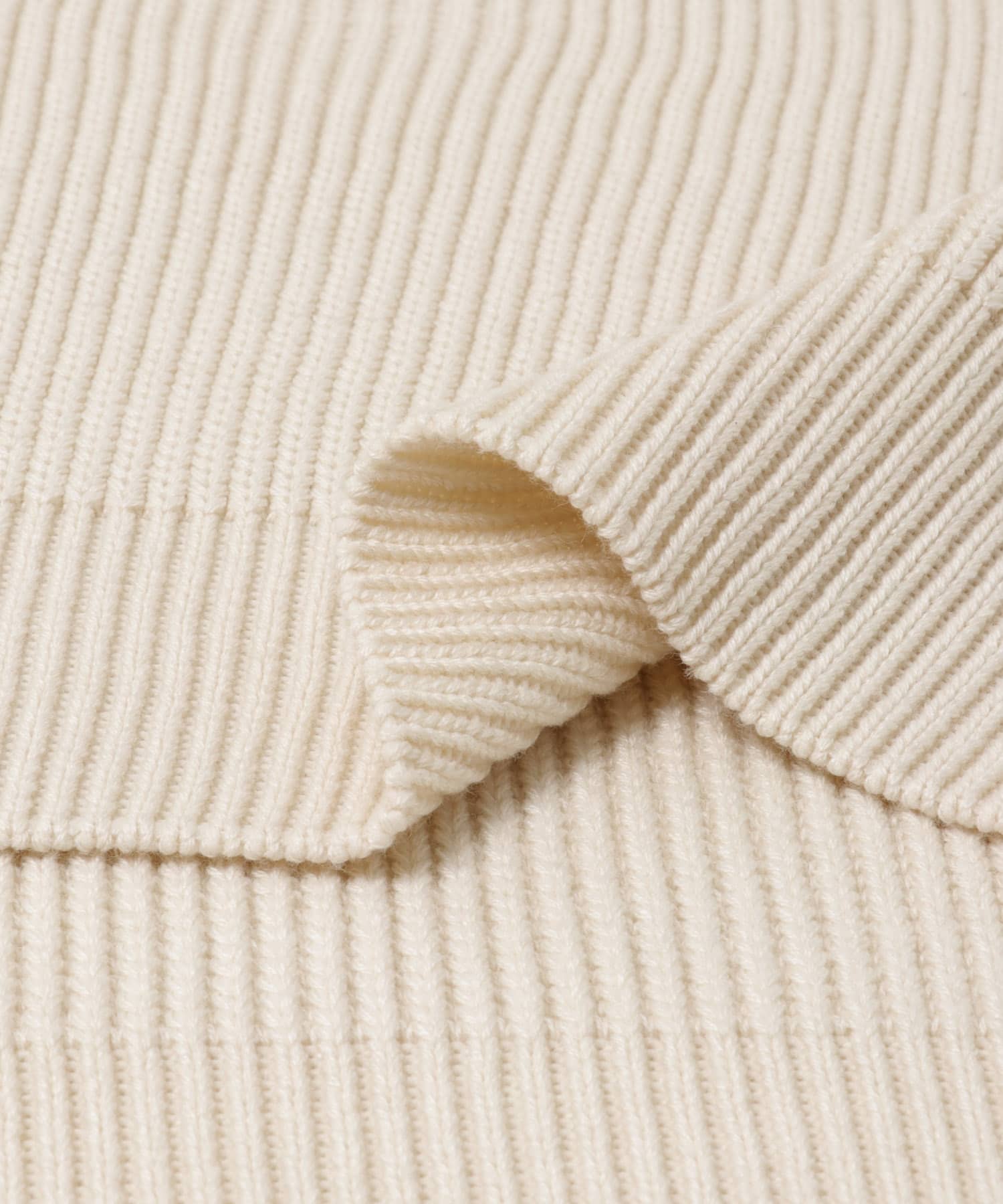 tacked sleeves knit クリーム FREE