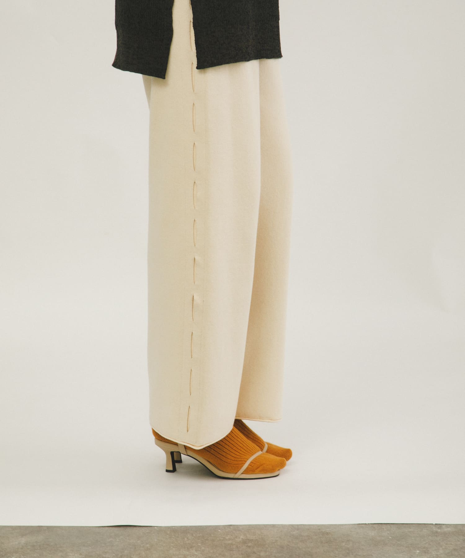 model身長 :176cm 着用サイズ：FREE