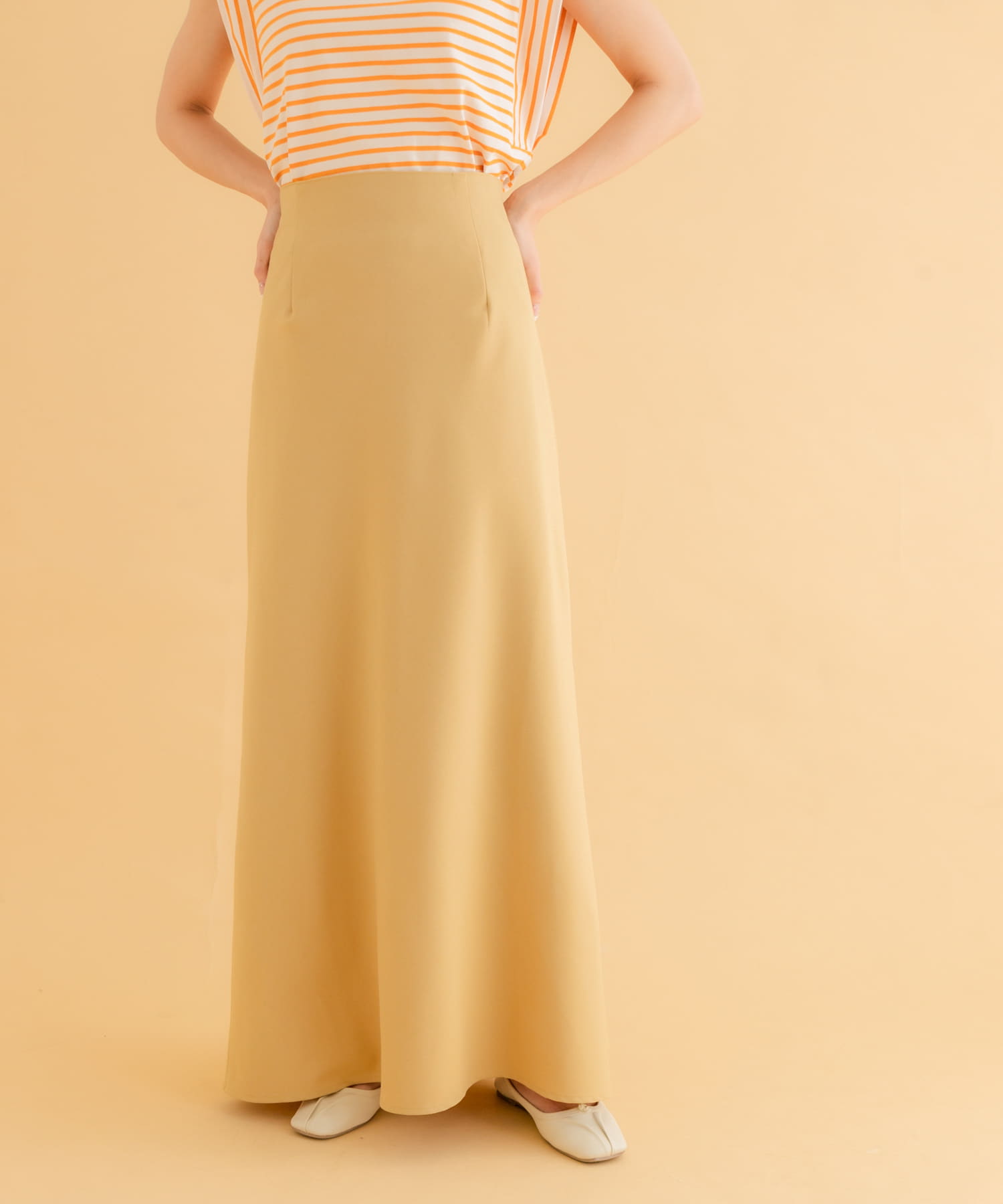 iNtimite　Bias Flare Skirt