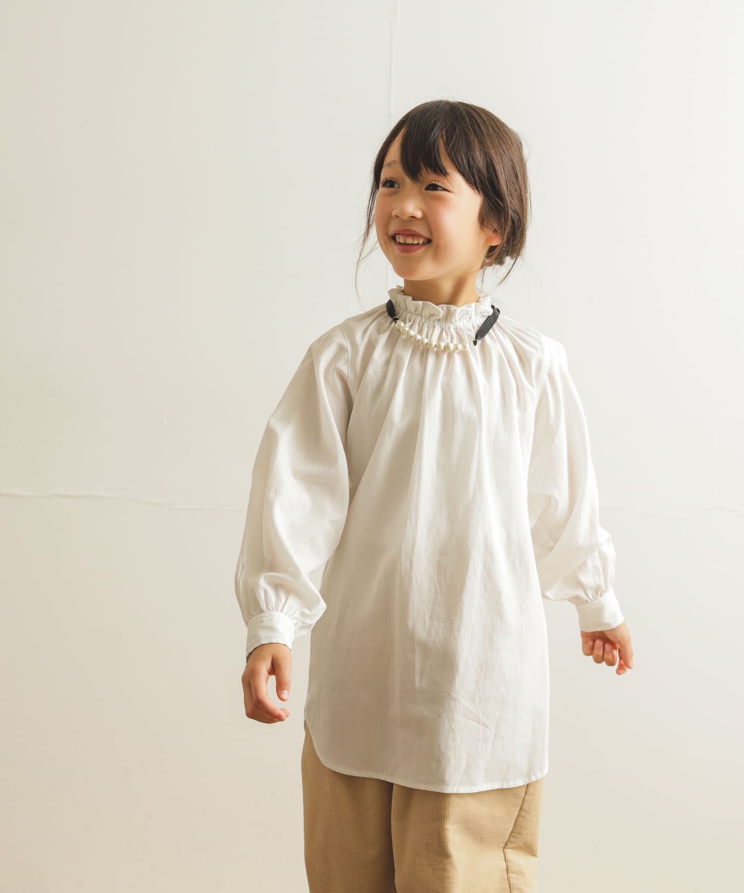 11 WHITE