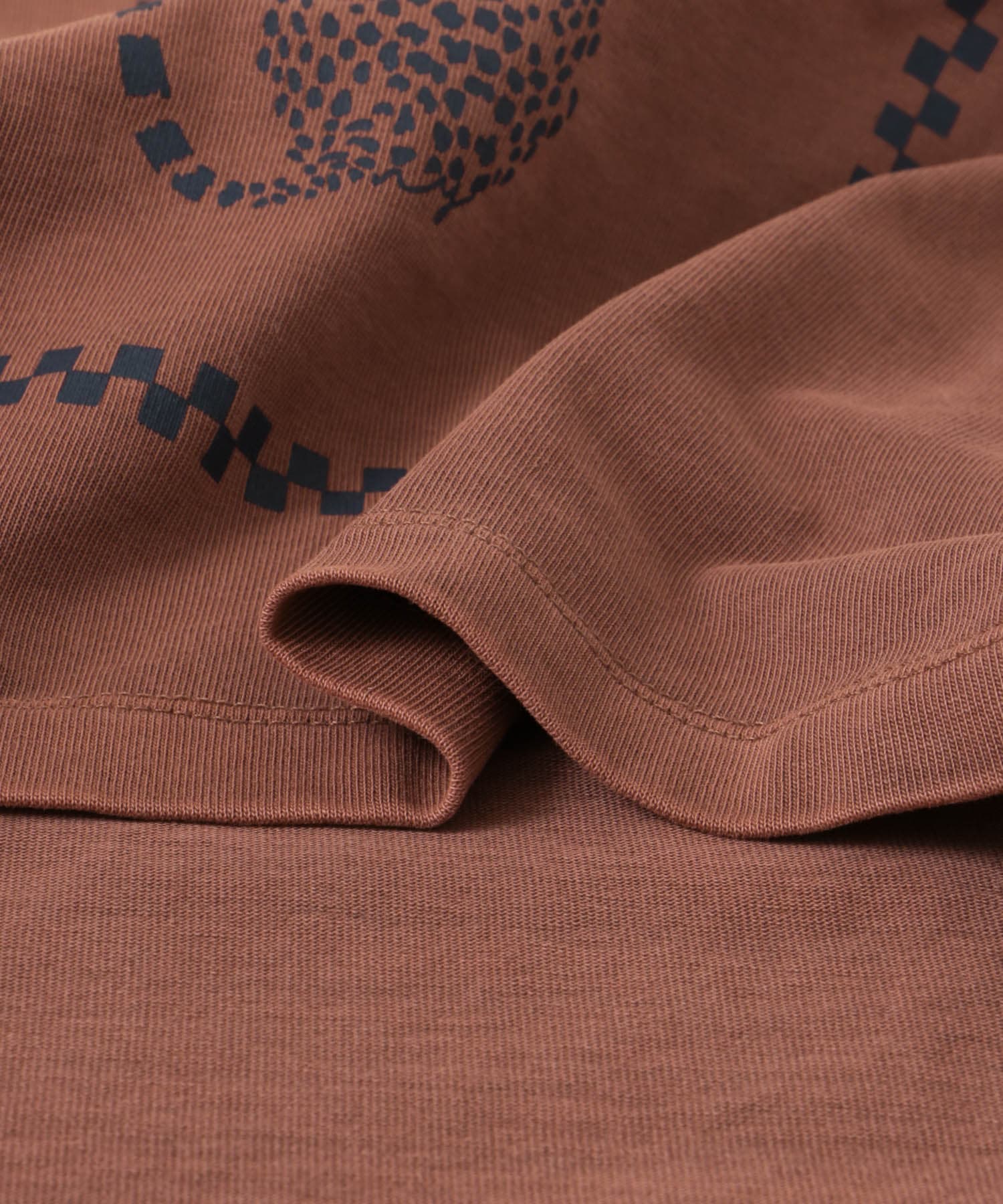 47 D.RED