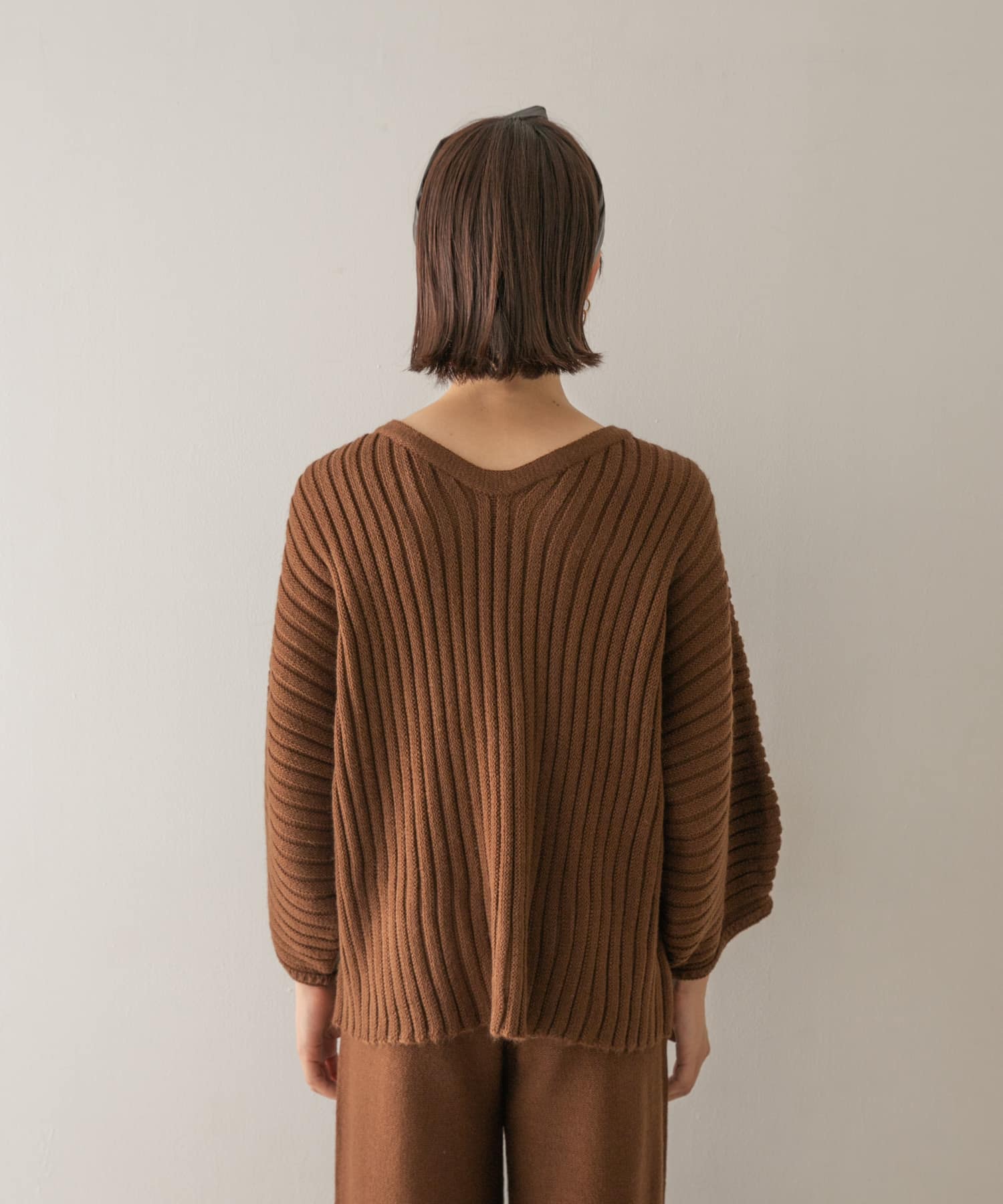 Audrey and John Wad　2WAYネックロングプルオーバー d.cml FREE