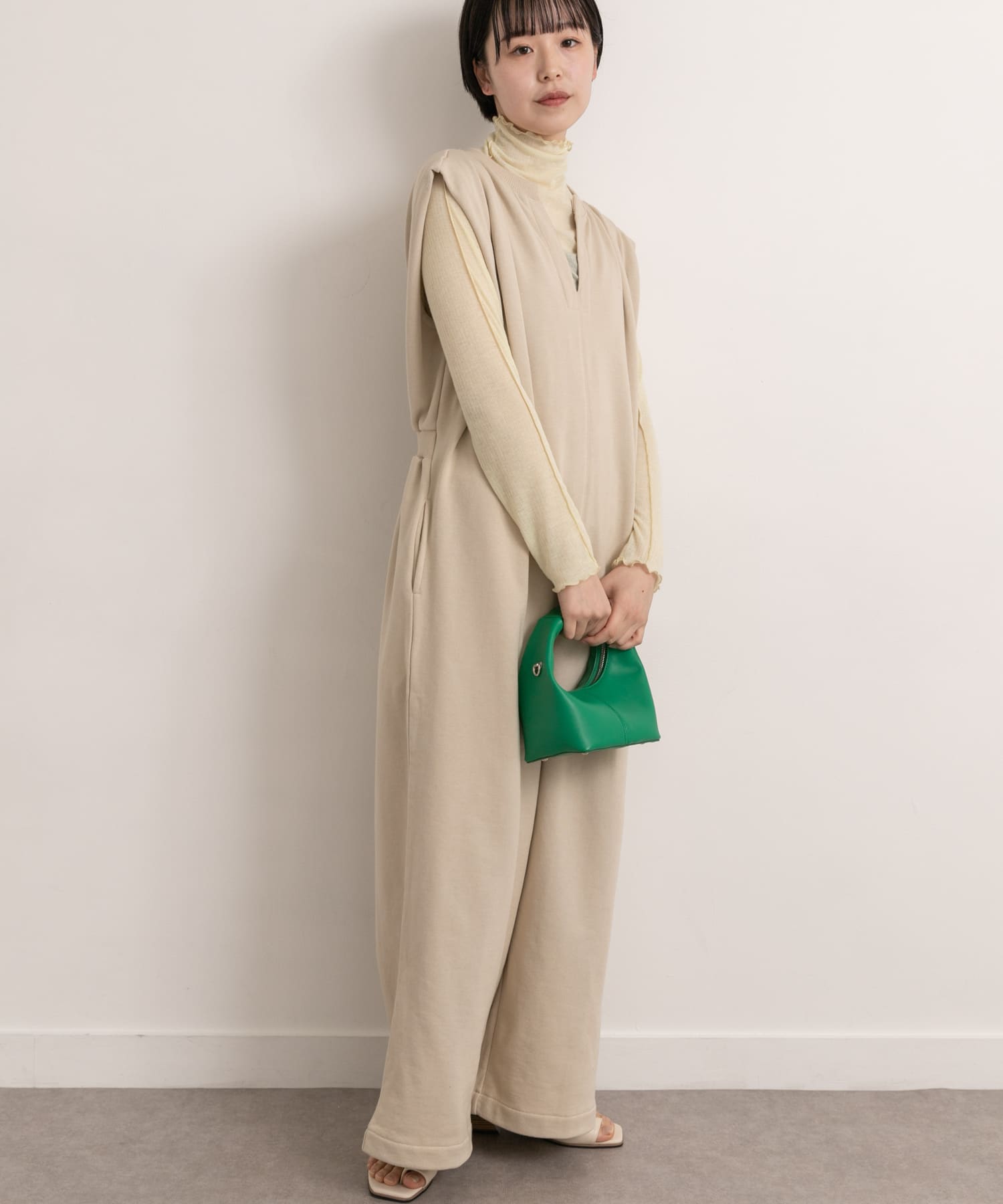Audrey and John Wad　キーネックノースリーブサロペット l.bge FREE