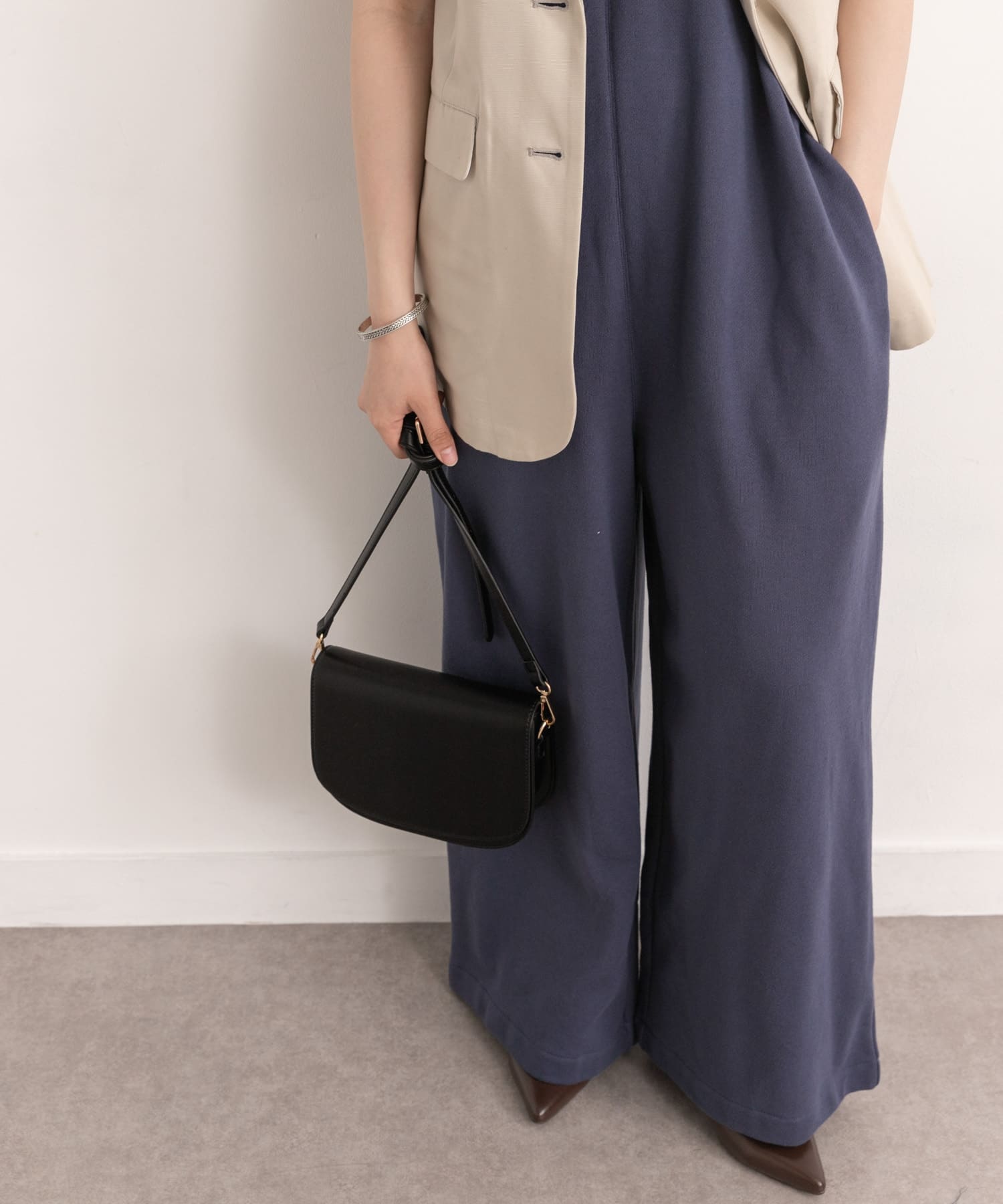 Audrey and John Wad　キーネックノースリーブサロペット d.ble FREE