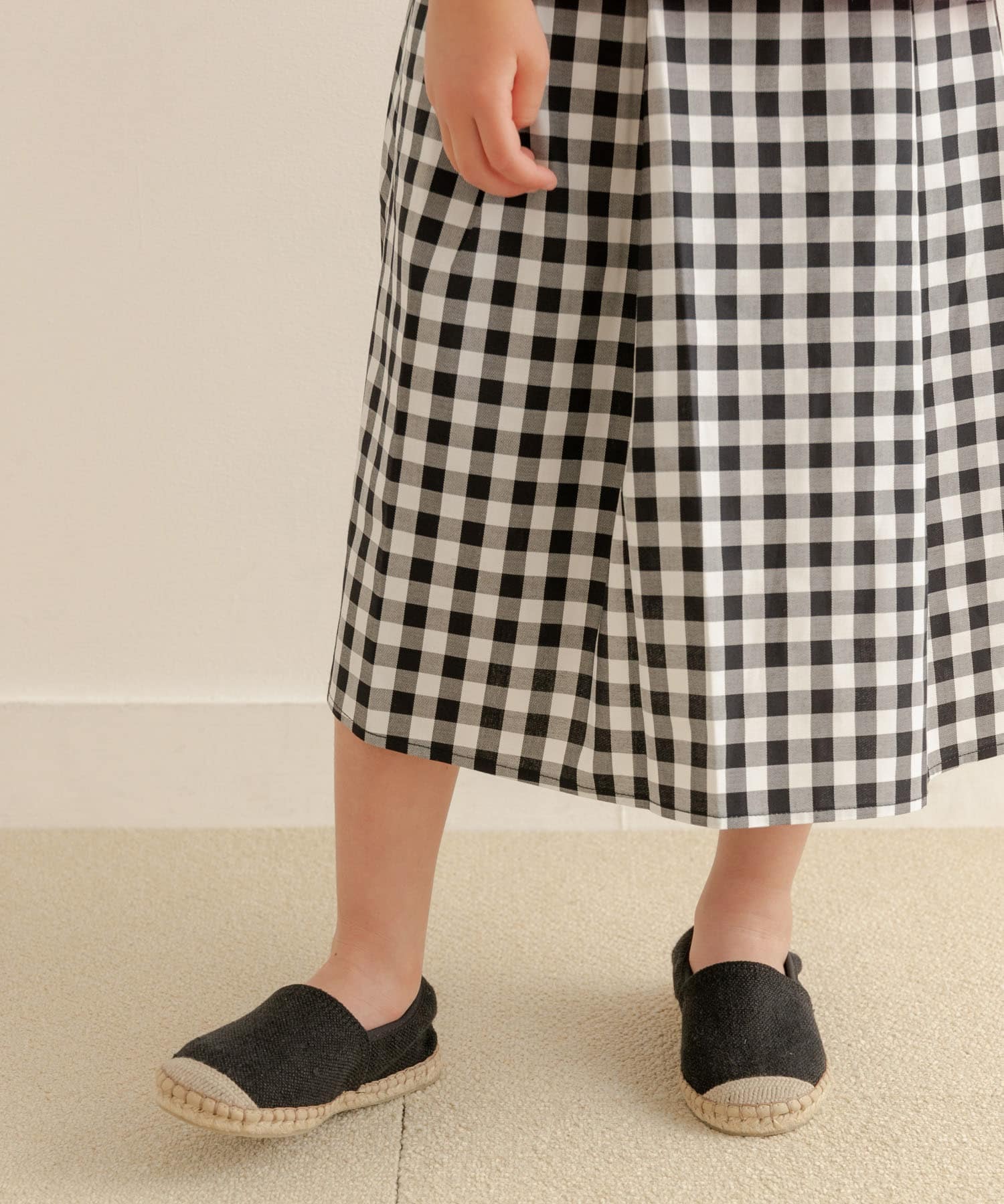 LA CADENA　LINEN SLIP ON ESPADRILLES