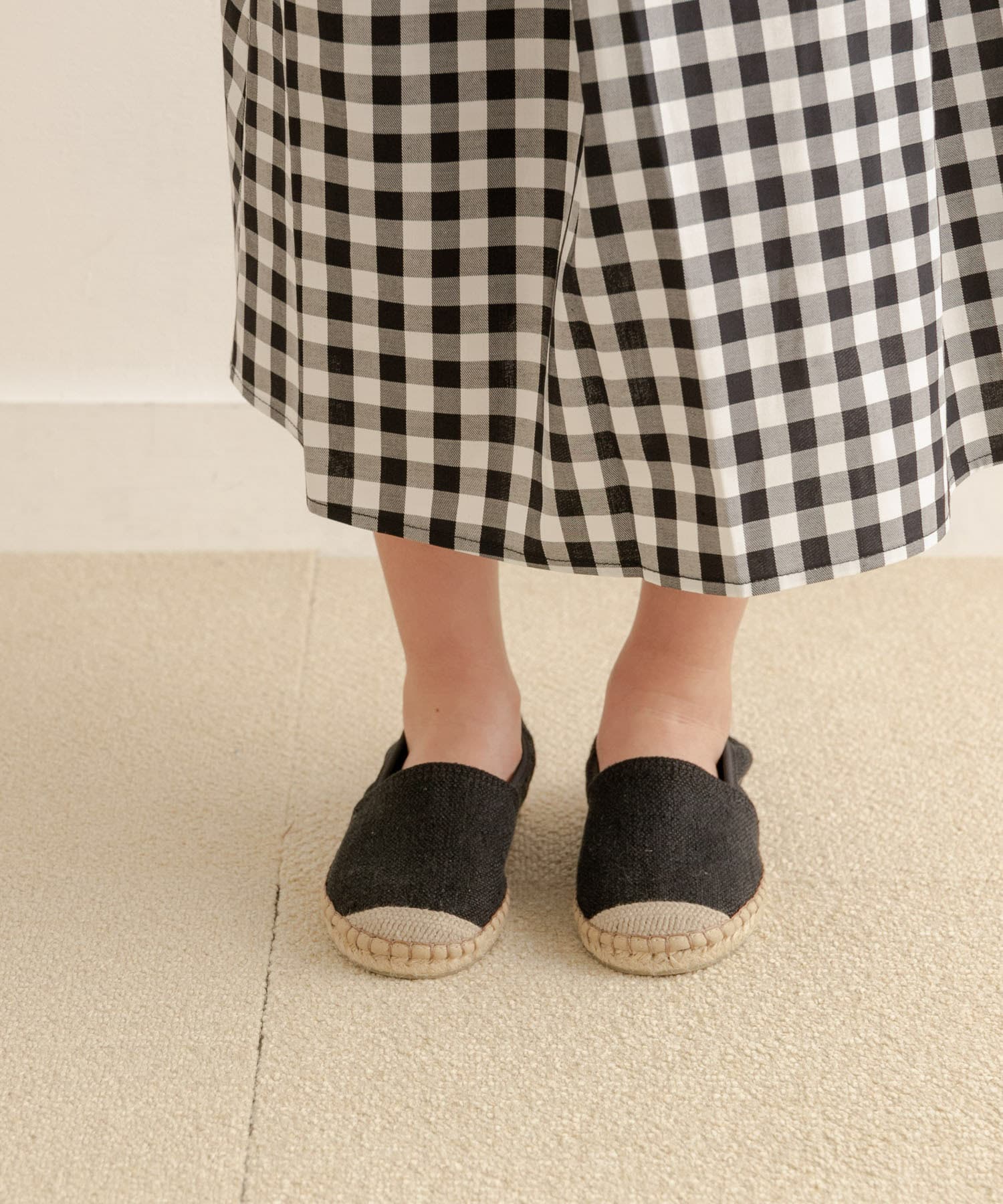 LA CADENA　LINEN SLIP ON ESPADRILLES BLACK 25