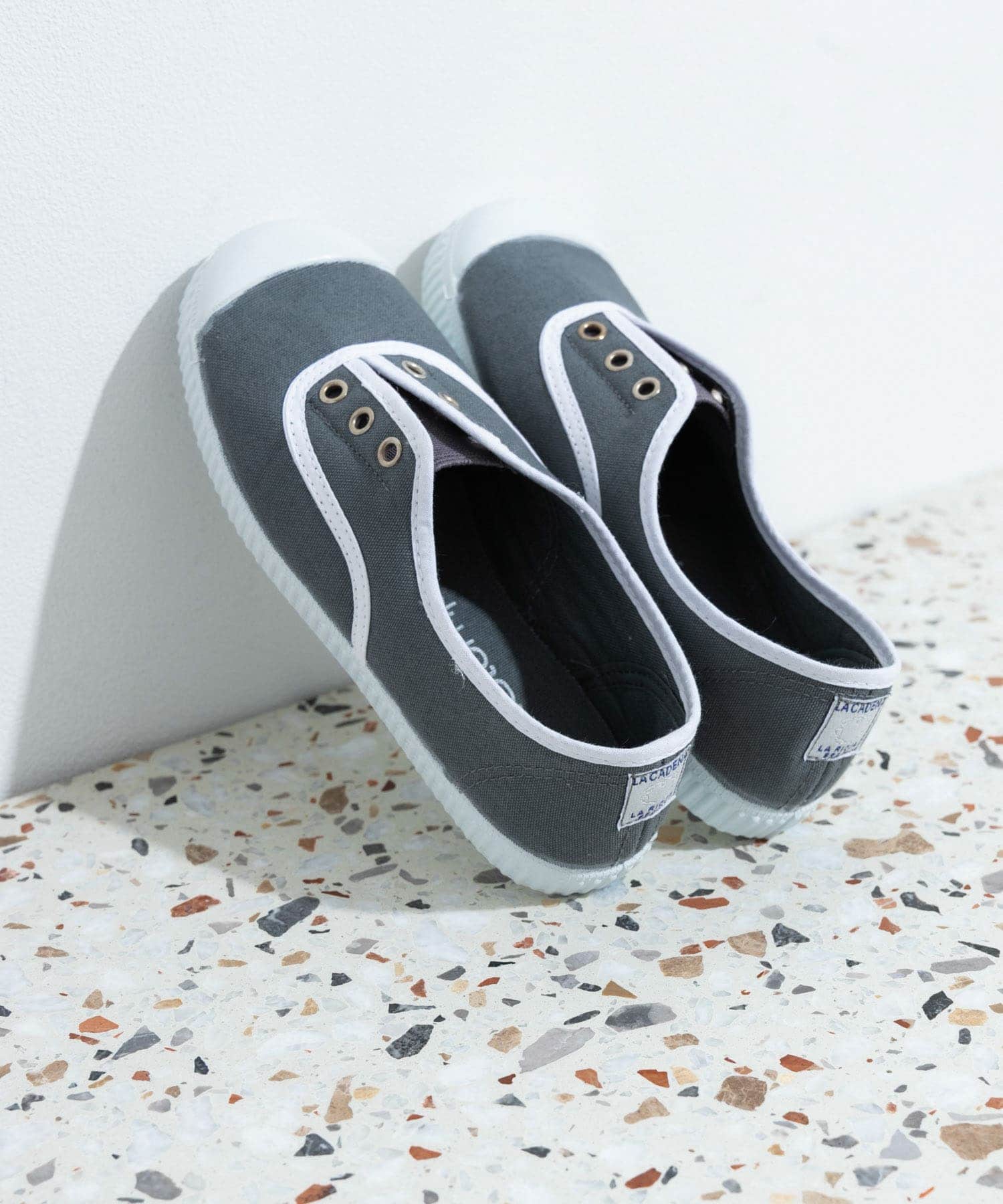 DK GREY
