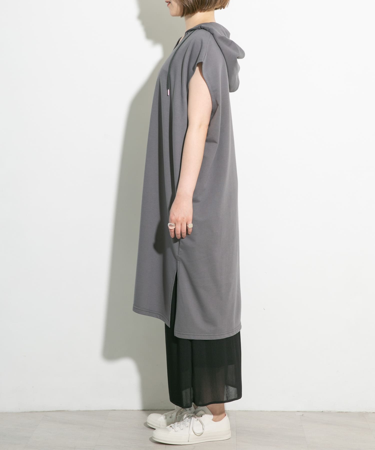 BLUE.GRAY
