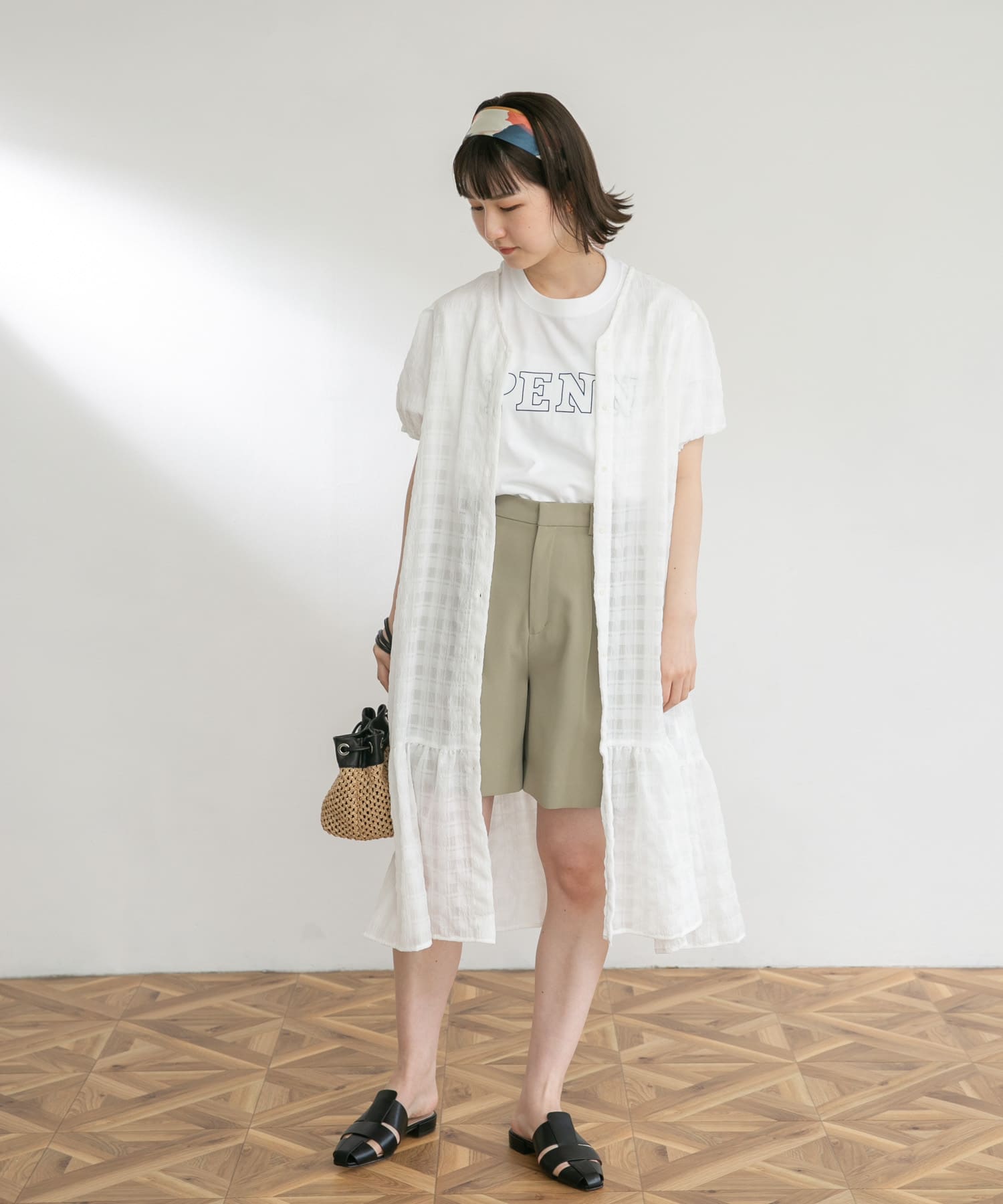 OFF WHITE