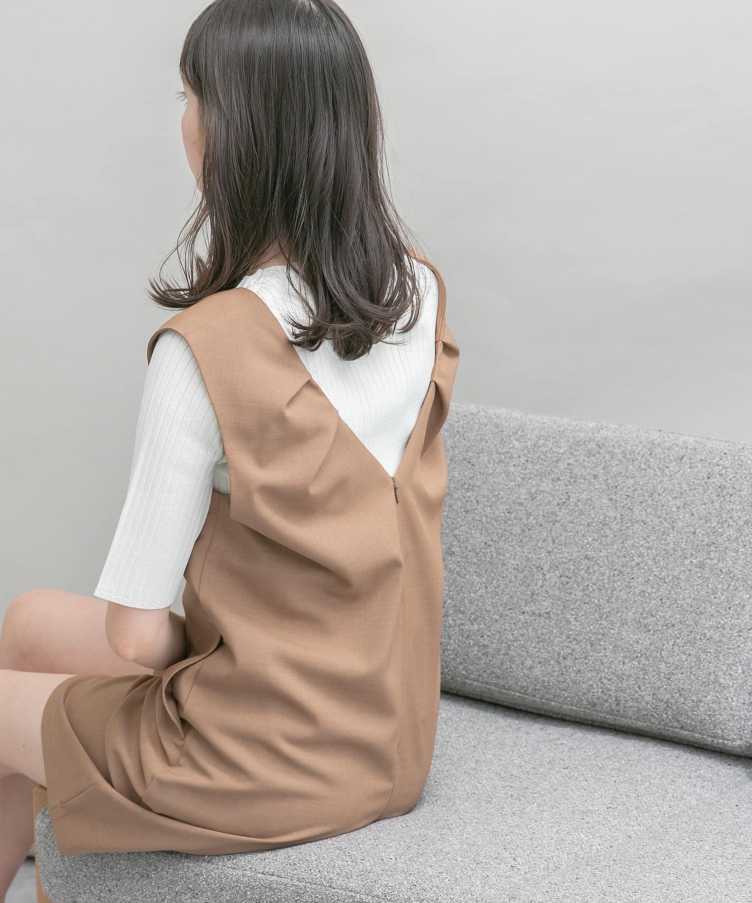 Vネックショートサロペット BROWN FREE
