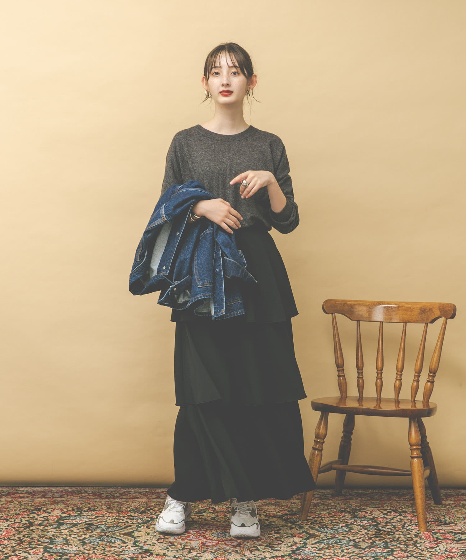 アンゴラ混ワイドプルオーバー CHARCOAL FREE