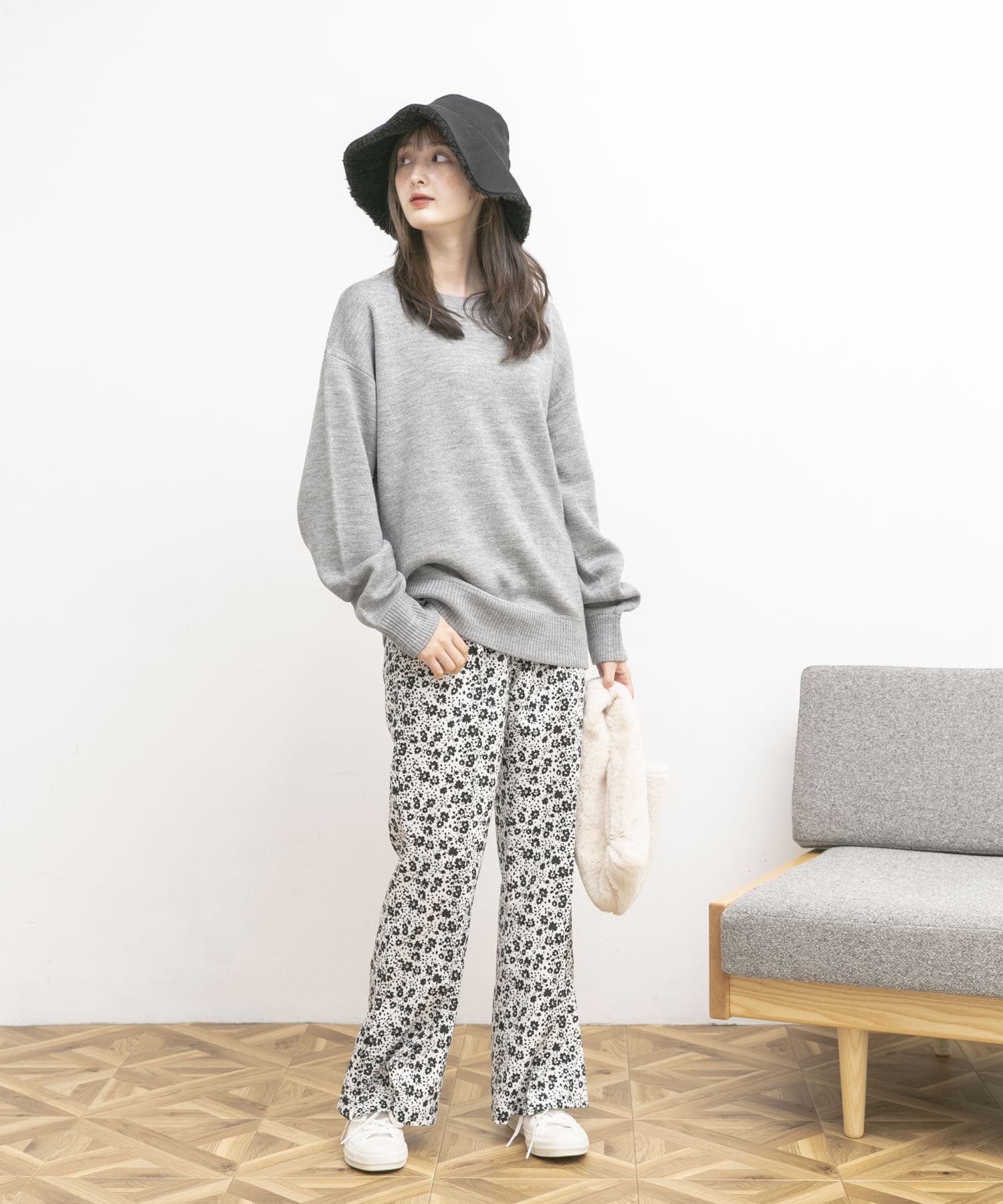 『34サイズ/低身長向けも展開』フラワーパターンサイドスリットパンツ WHITE 34