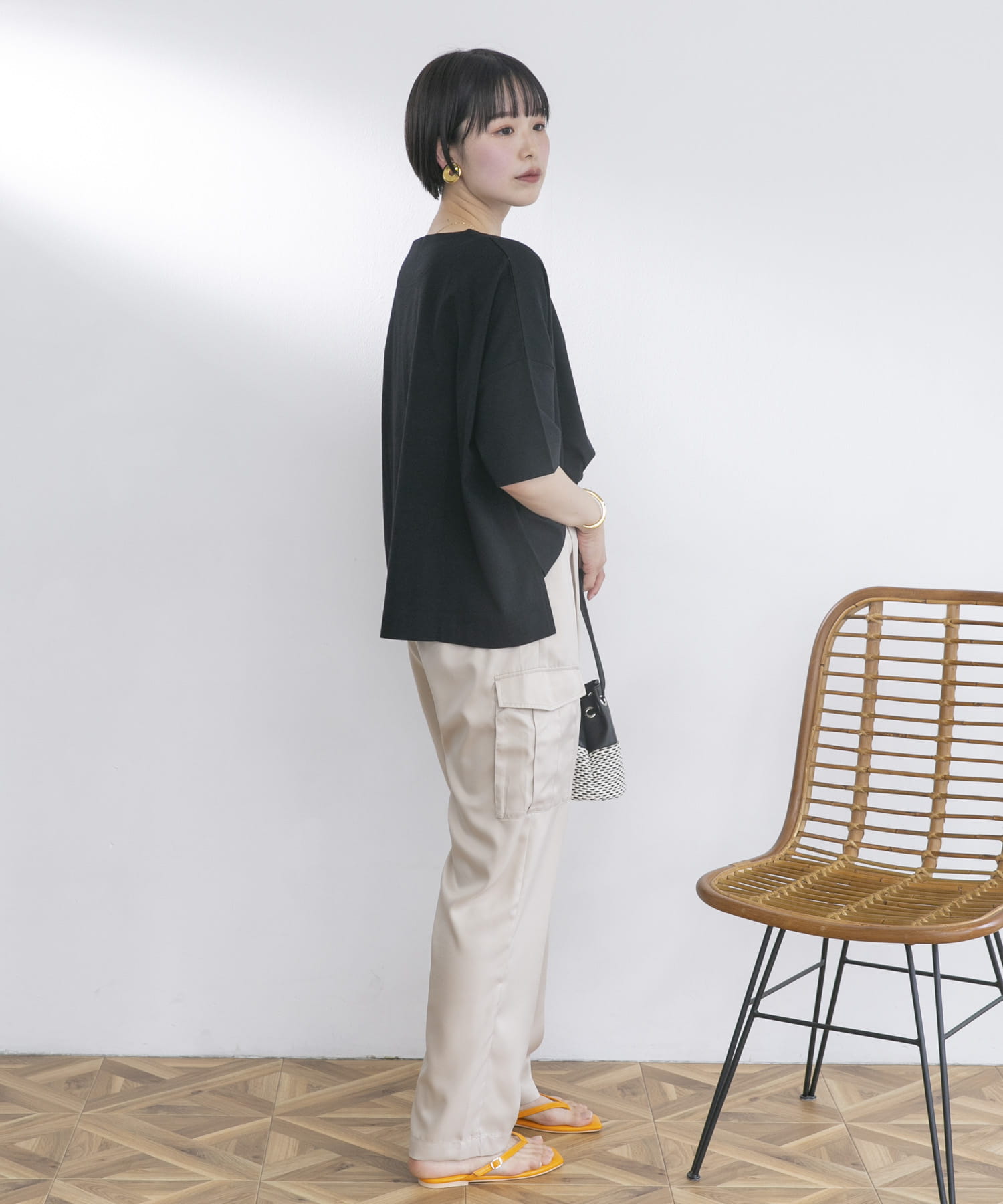 L.BEIGE