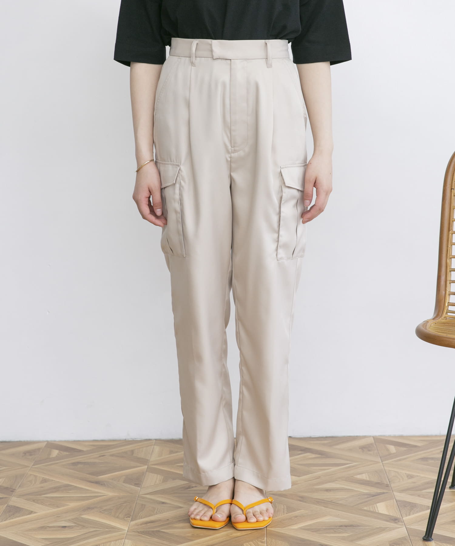 L.BEIGE