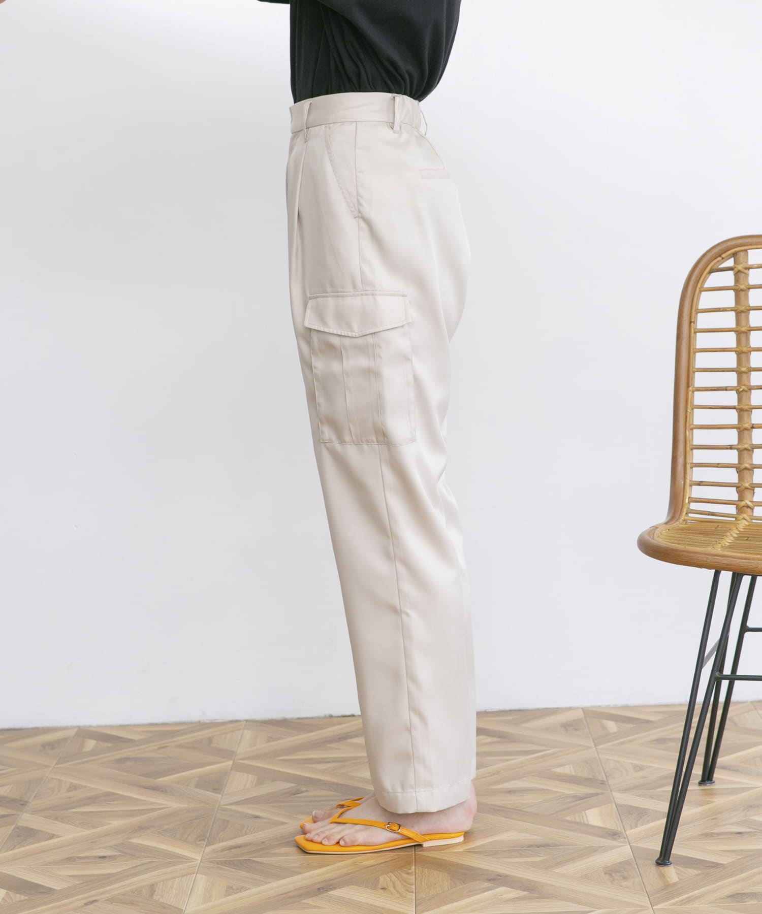 L.BEIGE