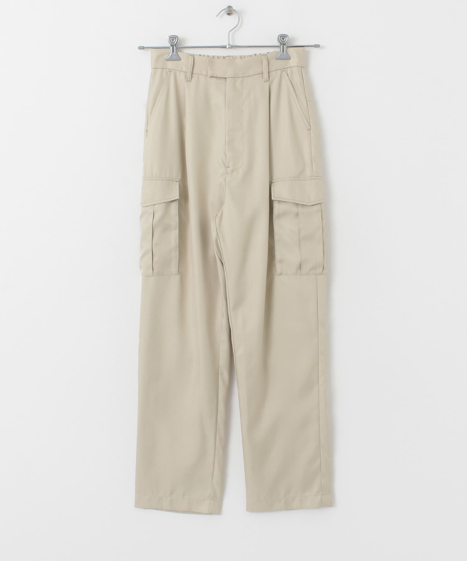 L.BEIGE