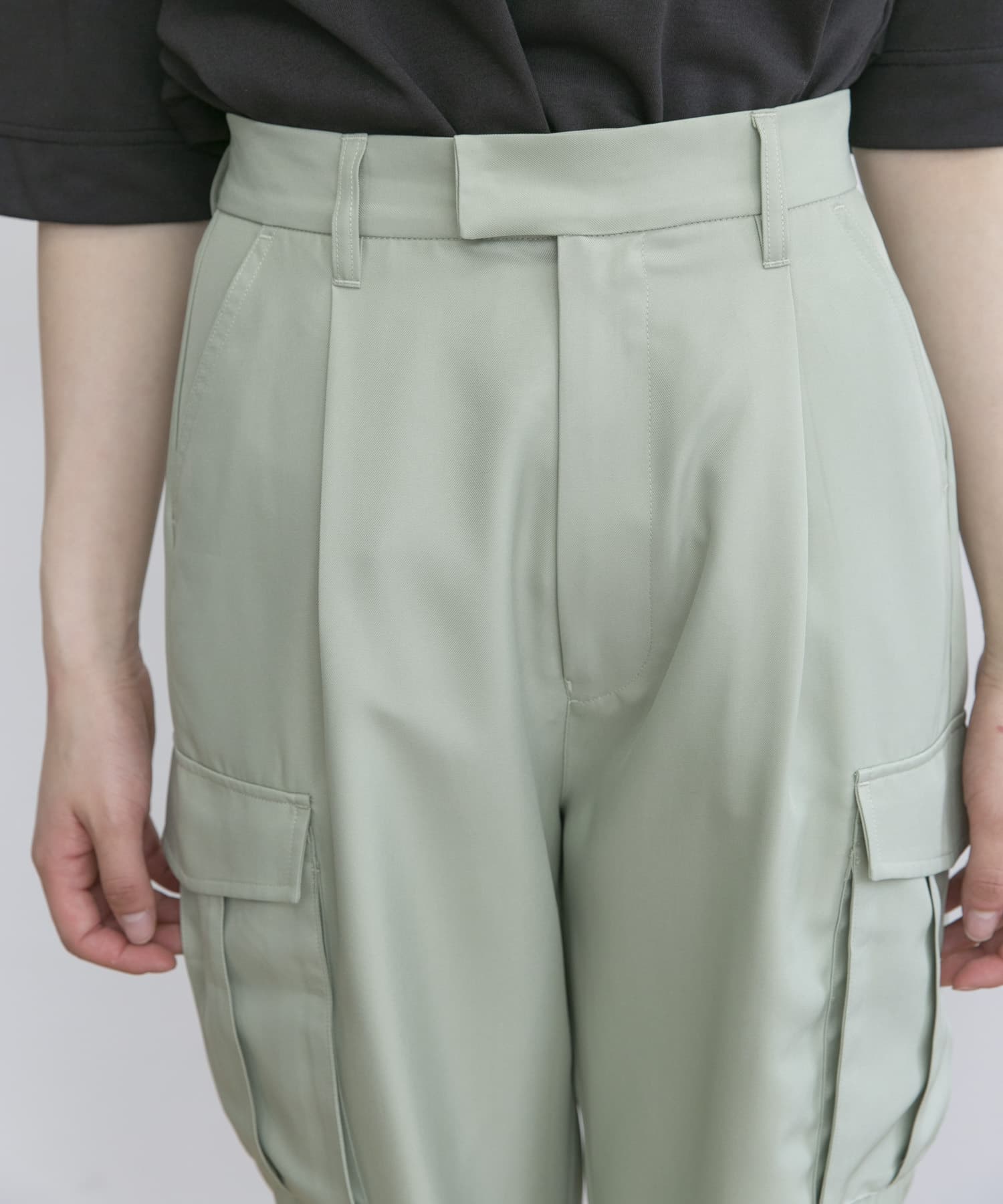 ナローカーゴパンツ L.KHAKI FREE