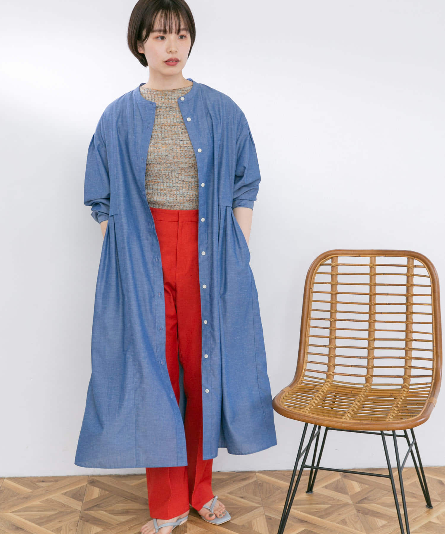 『UR TECH Smart Linen Touch』ウエストタックワンピース CHAMBRAY S