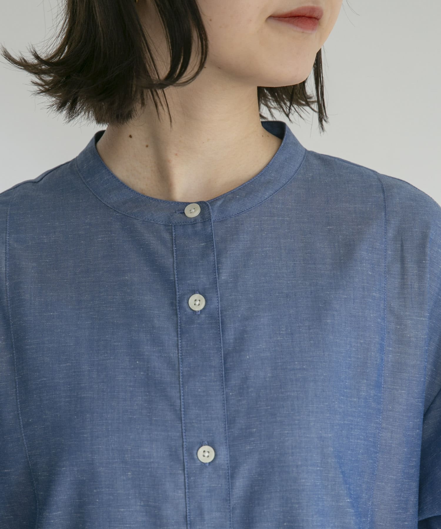 『UR TECH Smart Linen Touch』ウエストタックワンピース CHAMBRAY FREE