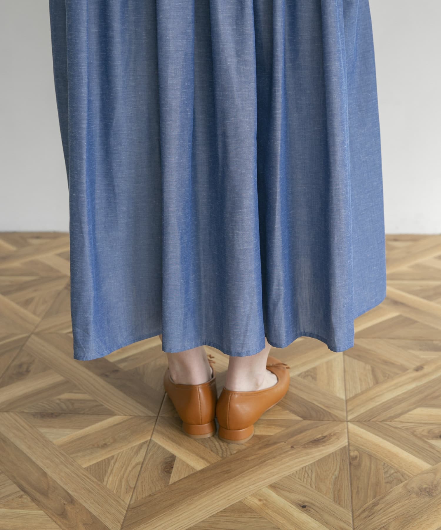『UR TECH Smart Linen Touch』ウエストタックワンピース CHAMBRAY S