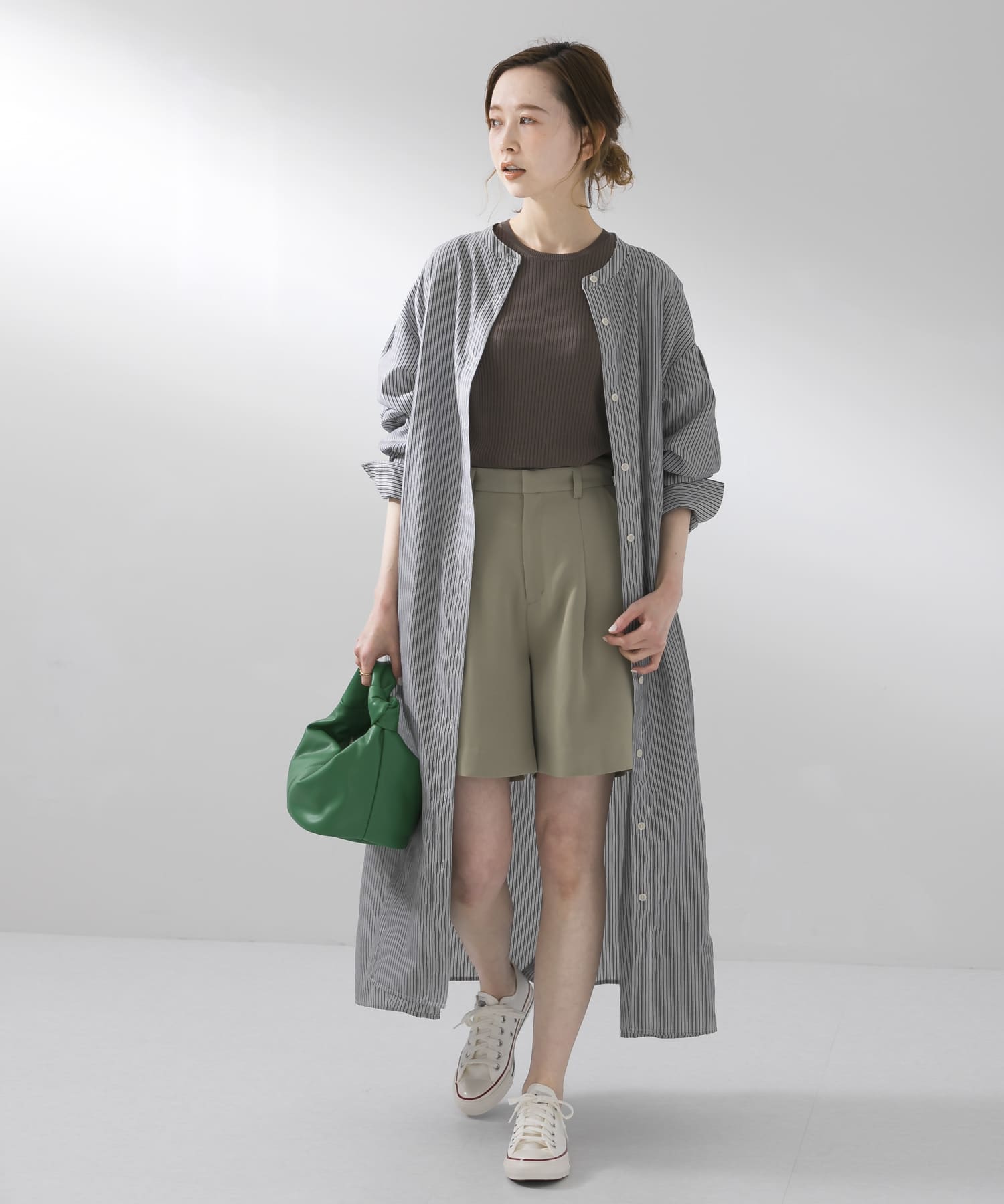 『UR TECH Smart Linen Touch』ウエストタックワンピース BLACK×OFF S