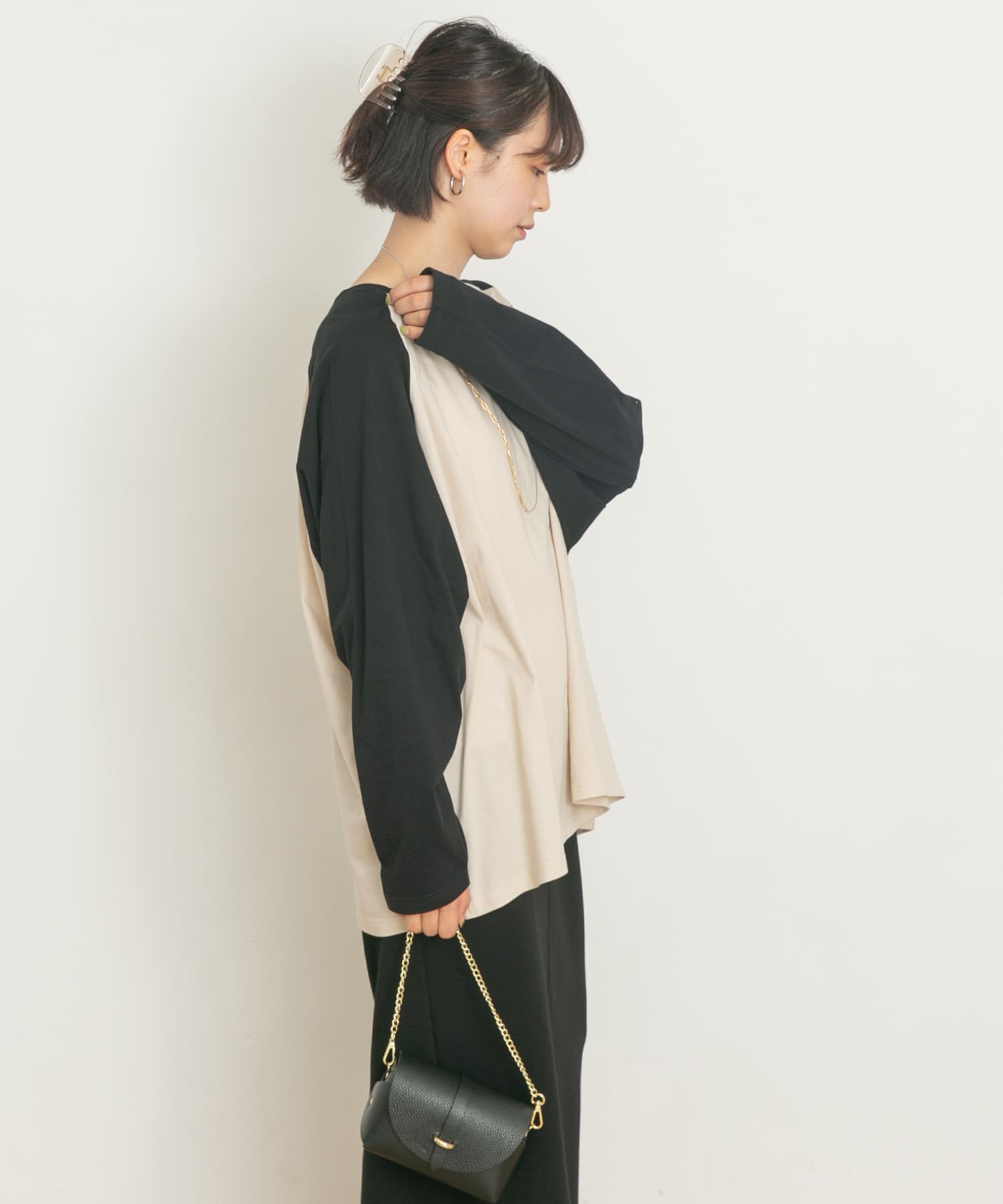 BEIGE×BLK