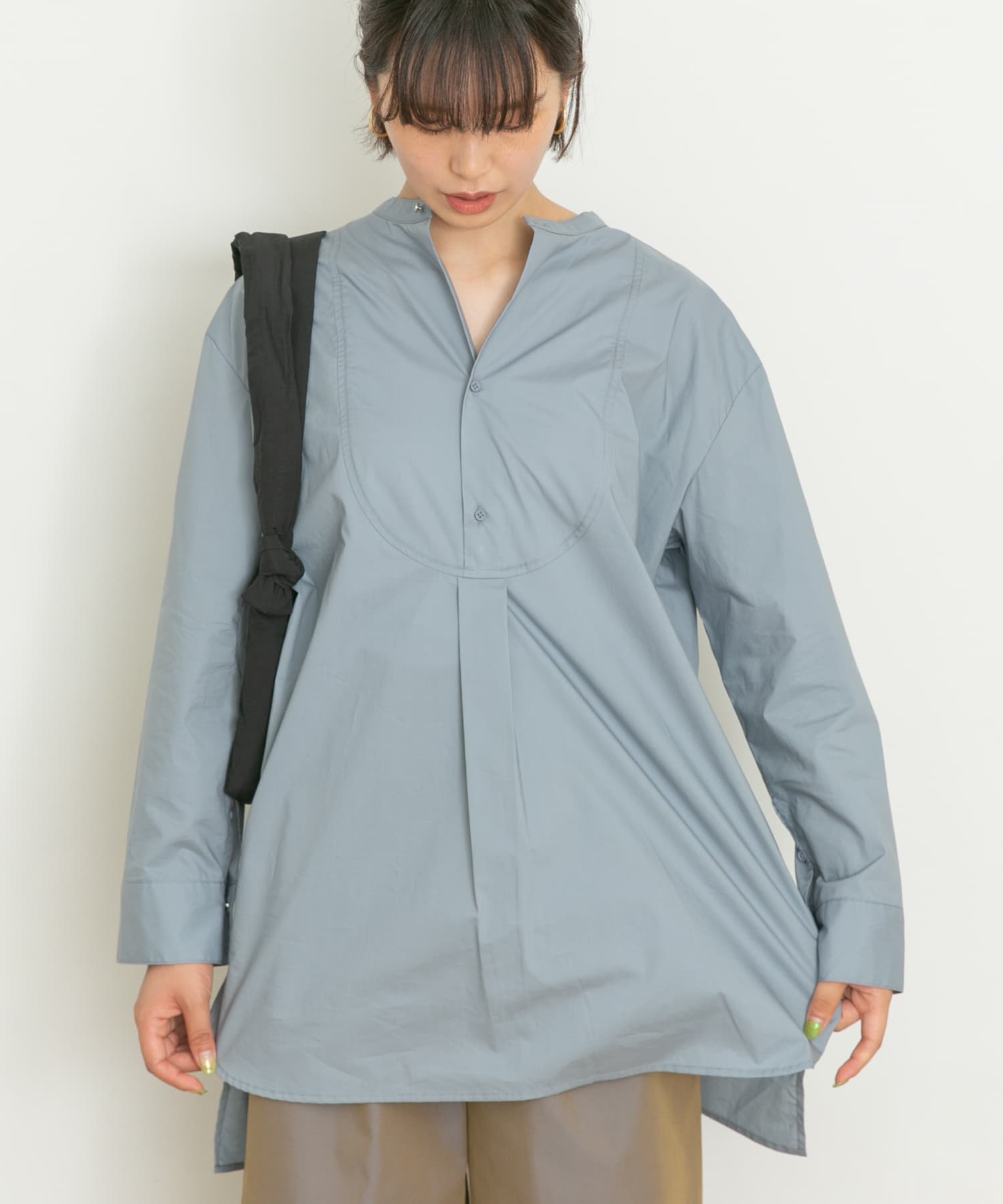BLUE GRAY